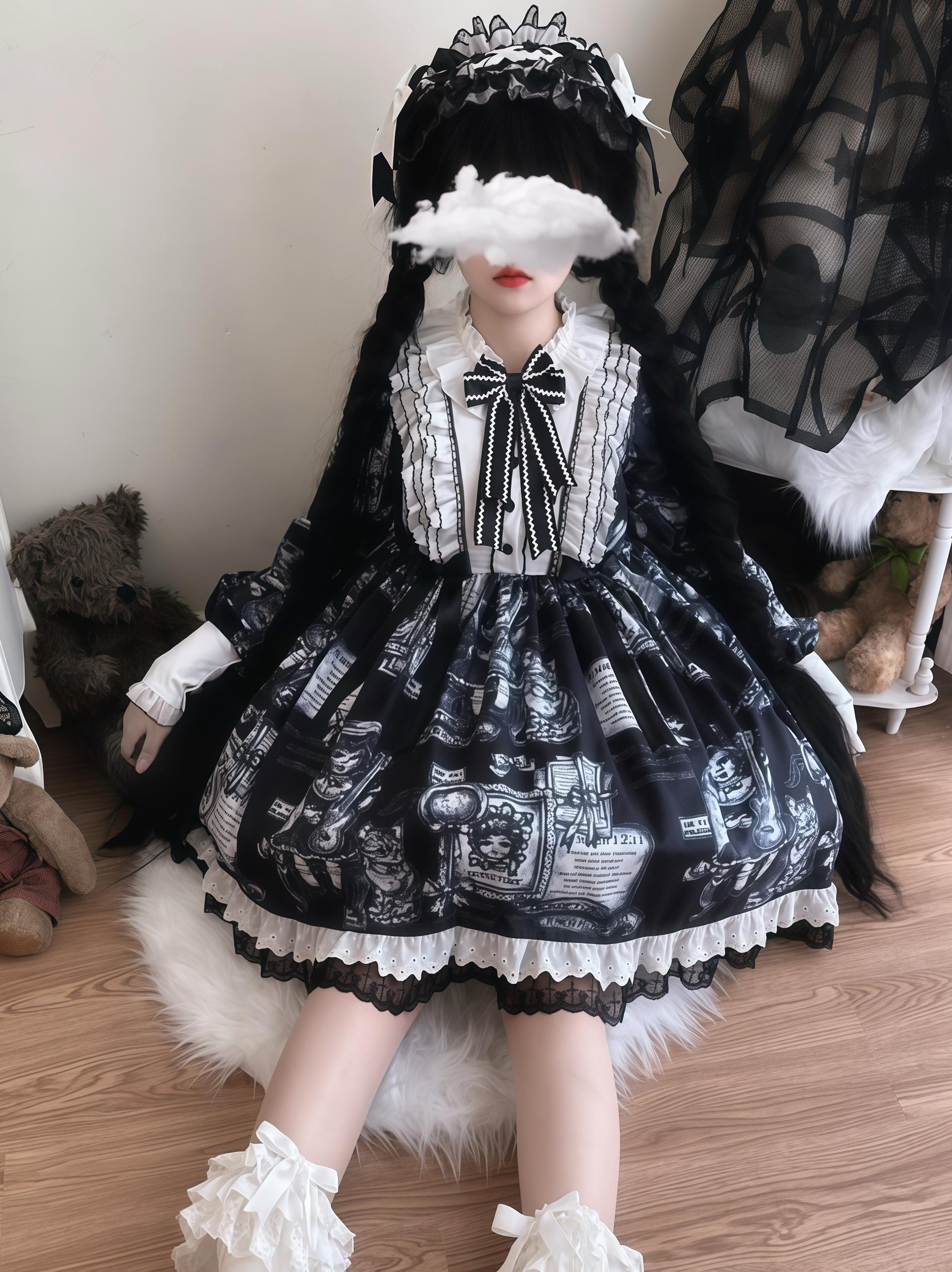 Antique Cat - Printed Gothic Lolita Dress, A-line Silhouette