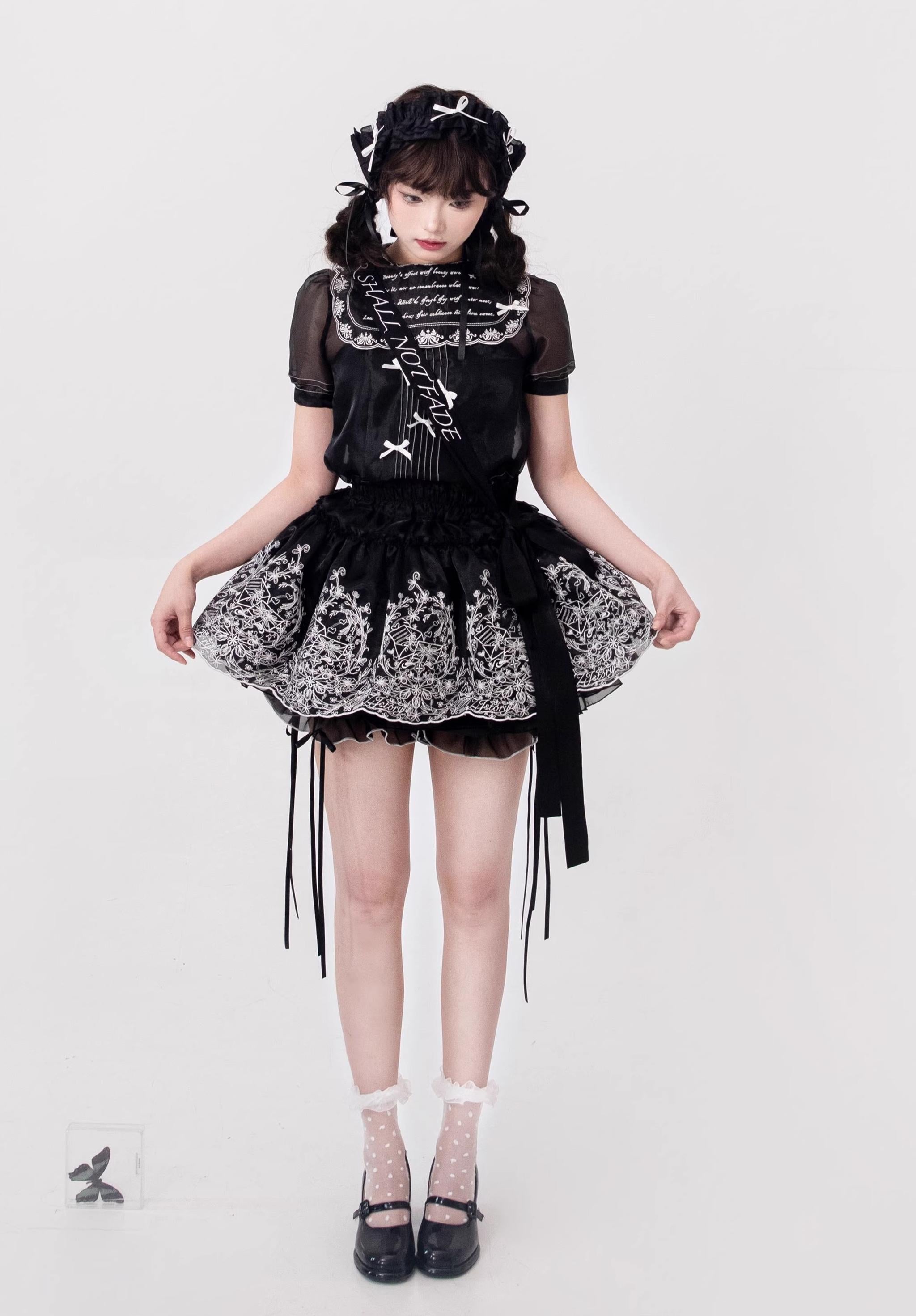 ZJstory - Sonnet Summer - Sweet Lolita Dress Set Embroidery Shirt Tiered Jumper Dress Black - skirt-over-shorts Only S
