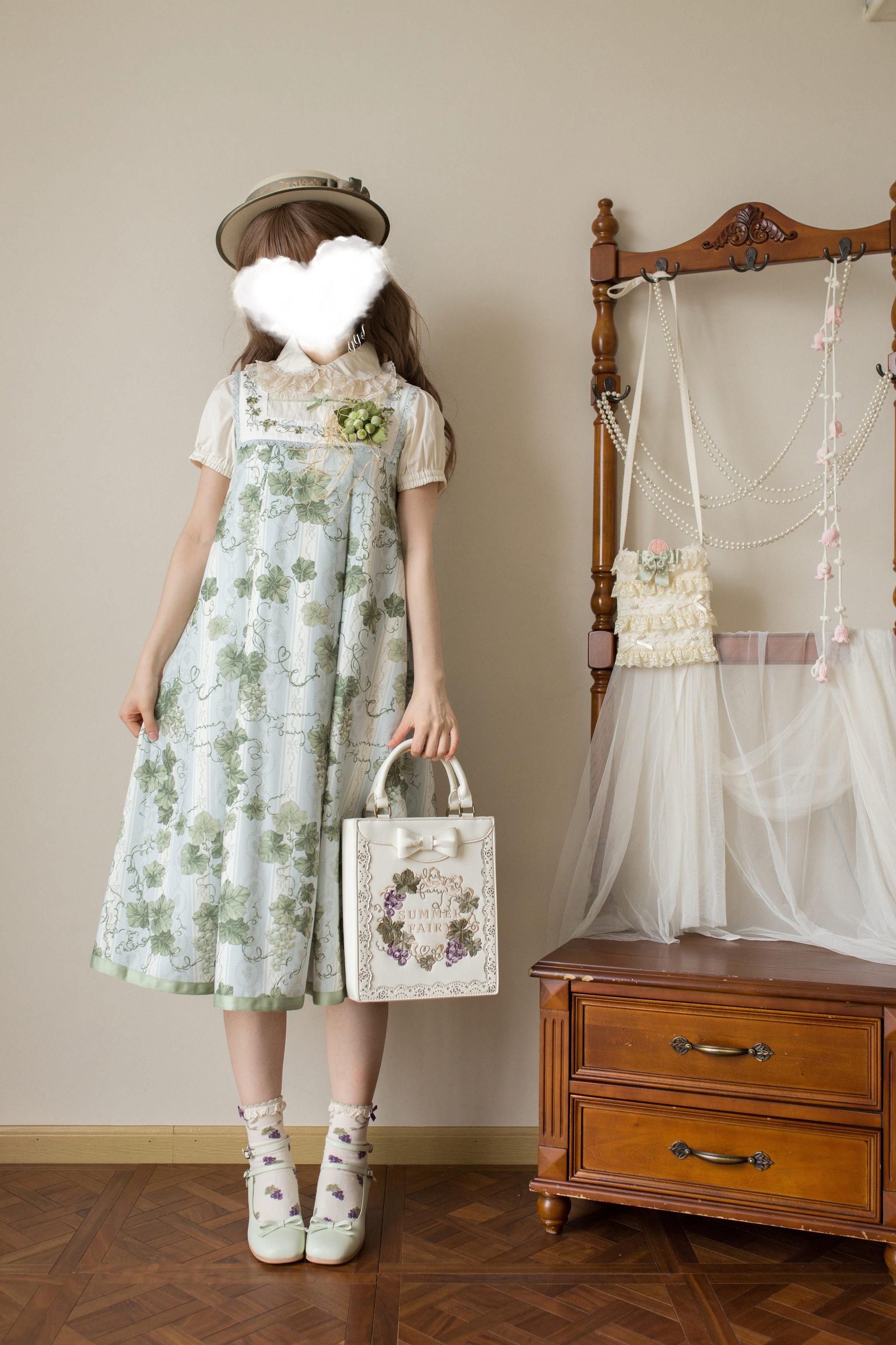 Sugar Heart Rose - Old School Lolita Cotton Blouse with Ruffles