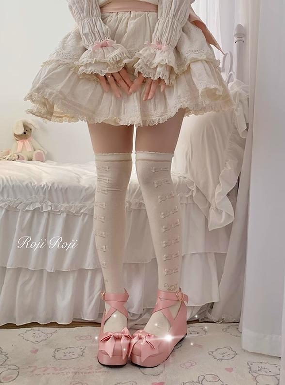 Roji Roji - Winter Lolita Thigh High Socks Slim Leg Socks One Size Ivory bow print
