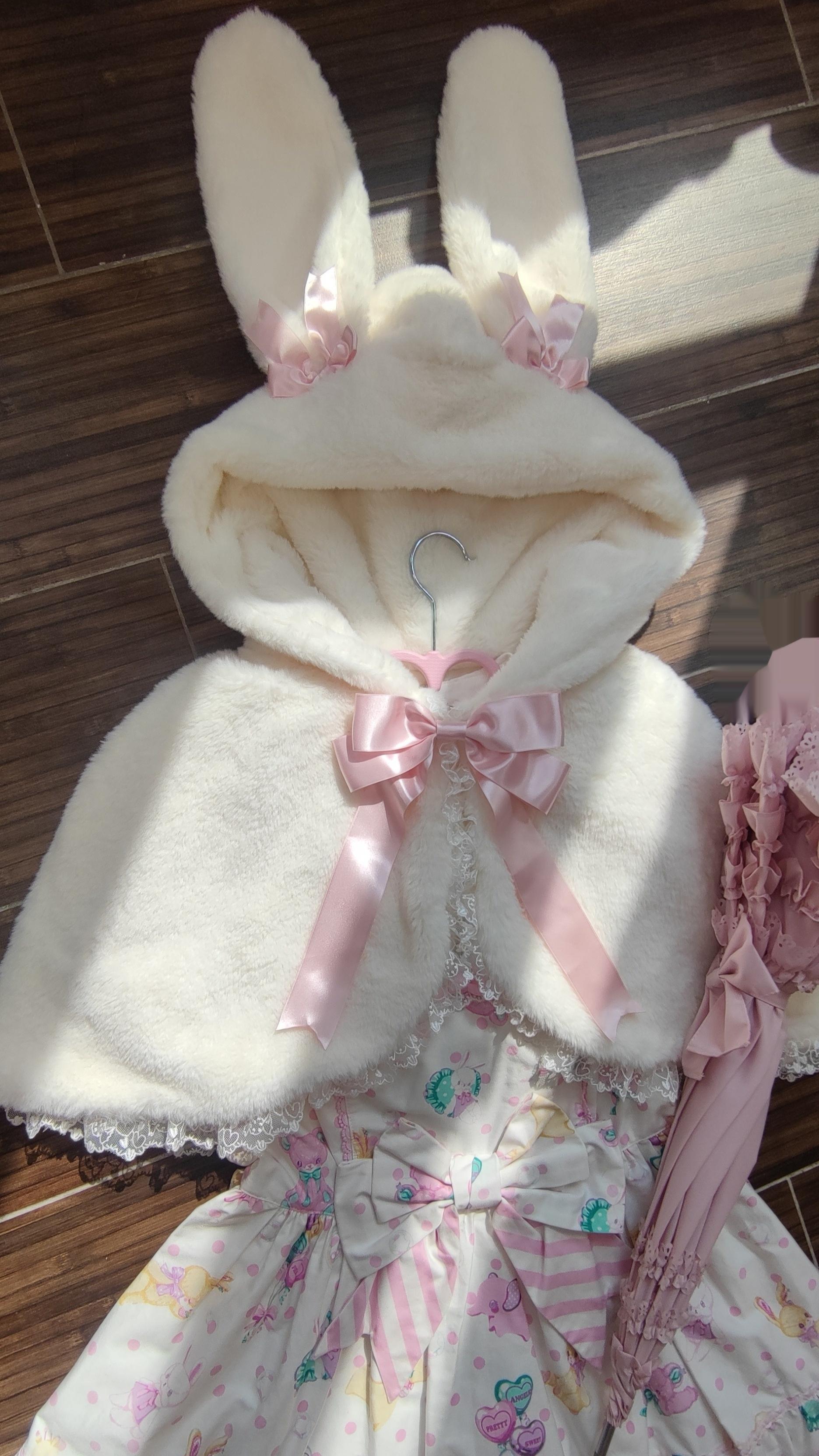 The Seventh Doll - Old School Lolita Cape Bunny Plush Short Coat