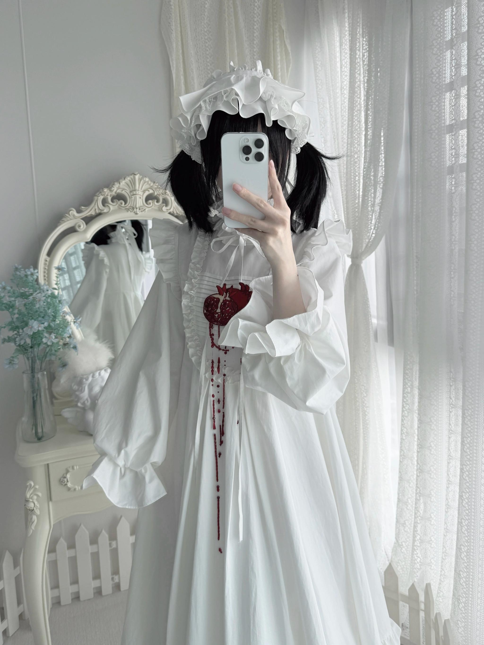 Flower Messenger - Dream & Slumber - Gothic Lolita Blood Print Dress, Detachable Sleeves 44356:805261