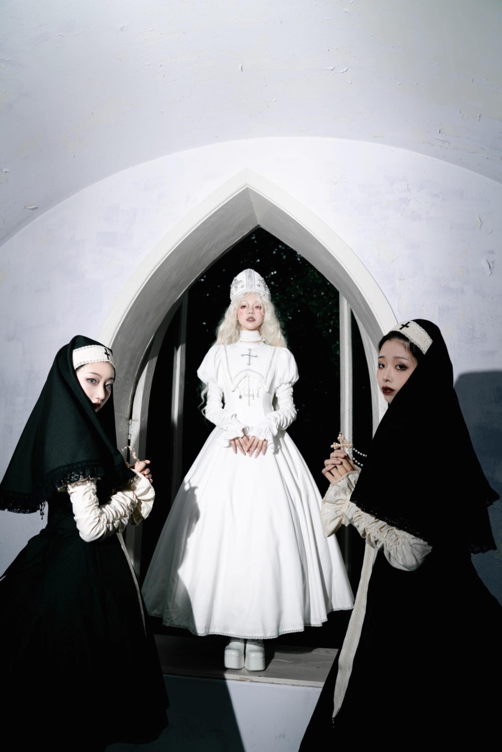 LeMiroir - Moonlit Prayer - Mutton Sleeve Nun Lolita OP Dress, Gathered Sleeve