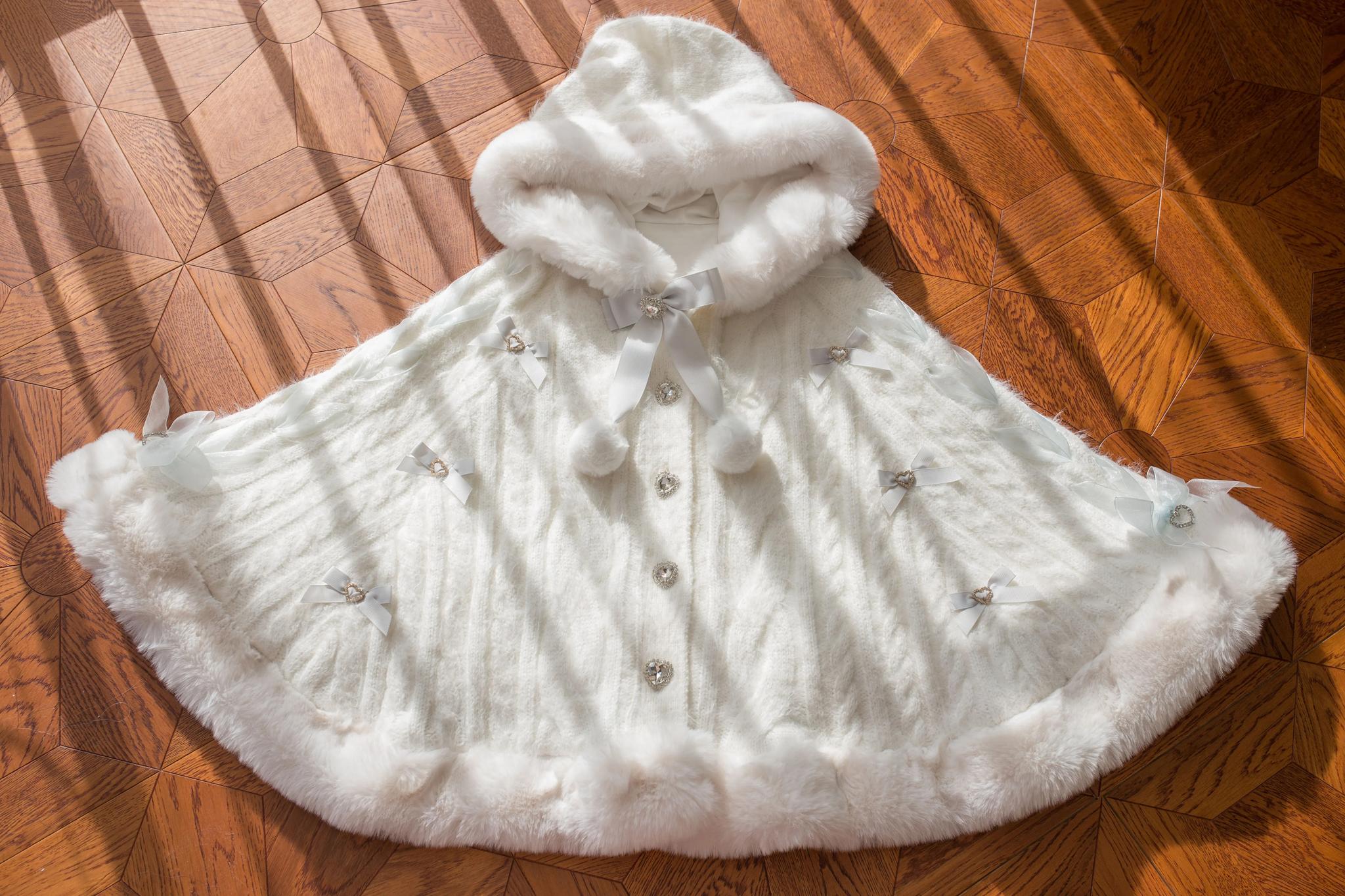 MIST - Sweet Bliss - Sweet Lolita Cape Winter Lolita Sweater Coat White-blue cape coat only One Size - no weight restrictions on fit