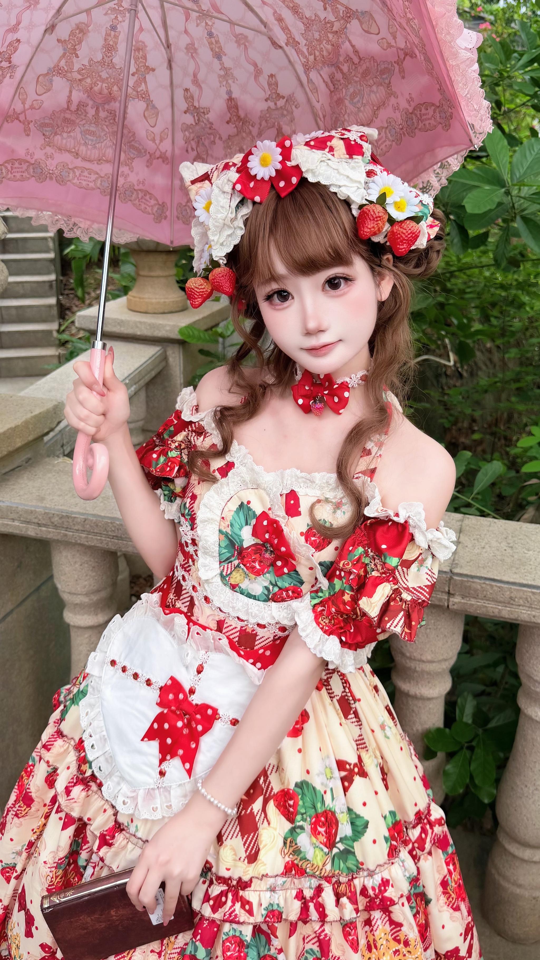 Crown Strawberry - Old School Lolita Crown Strawberry Printed OP Dress
