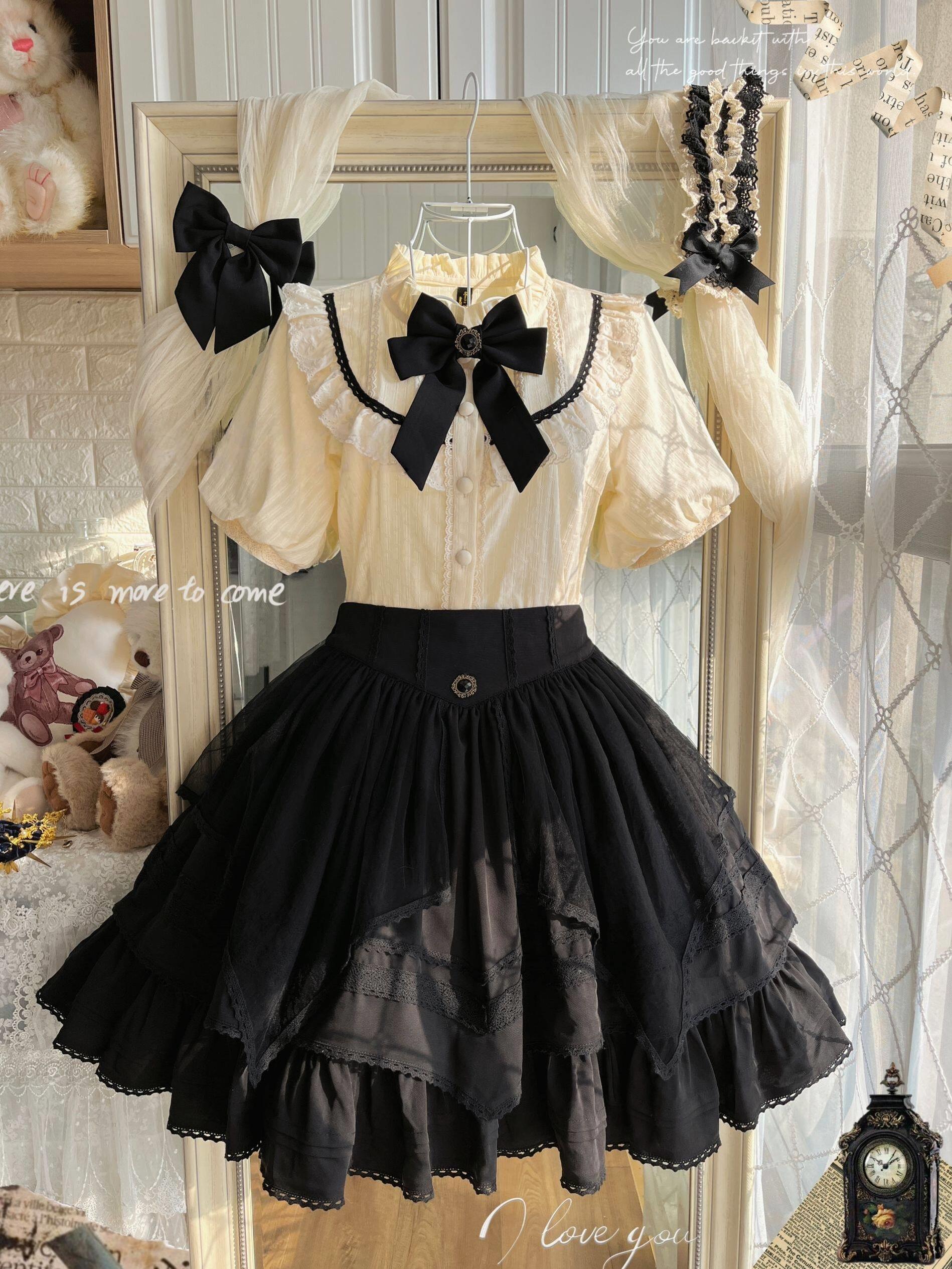 Rich Girl - Elegant Lolita Blouse and Skirt S Ivory Blouse Only (short sleeve with black lace)