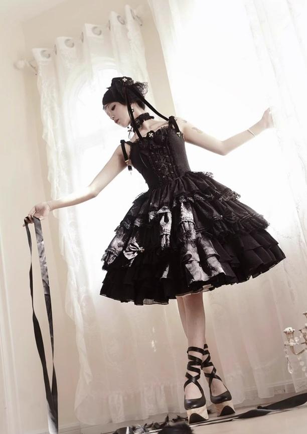 Forest Fluorescent Carps - Black Lady - Gothic Lolita JSK Dress Set