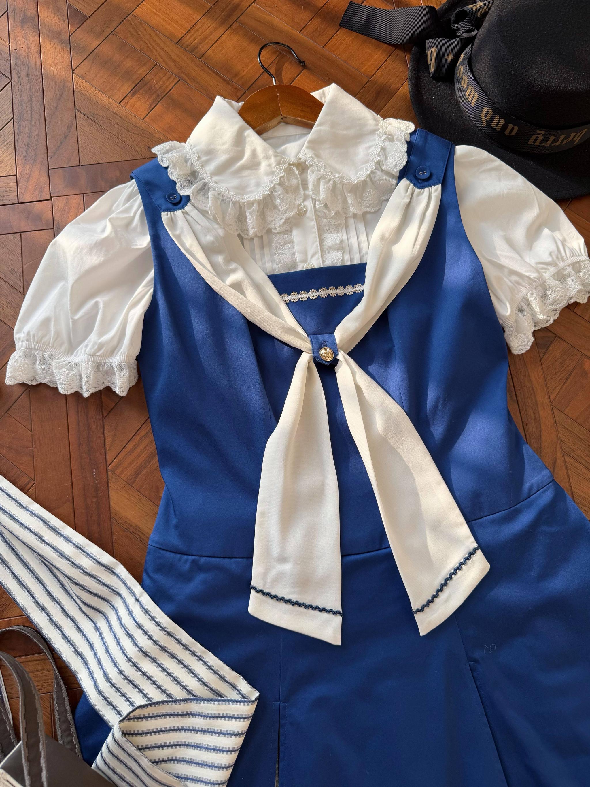 Sugar Heart Rose - Old School Lolita Cotton Blouse with Ruffles