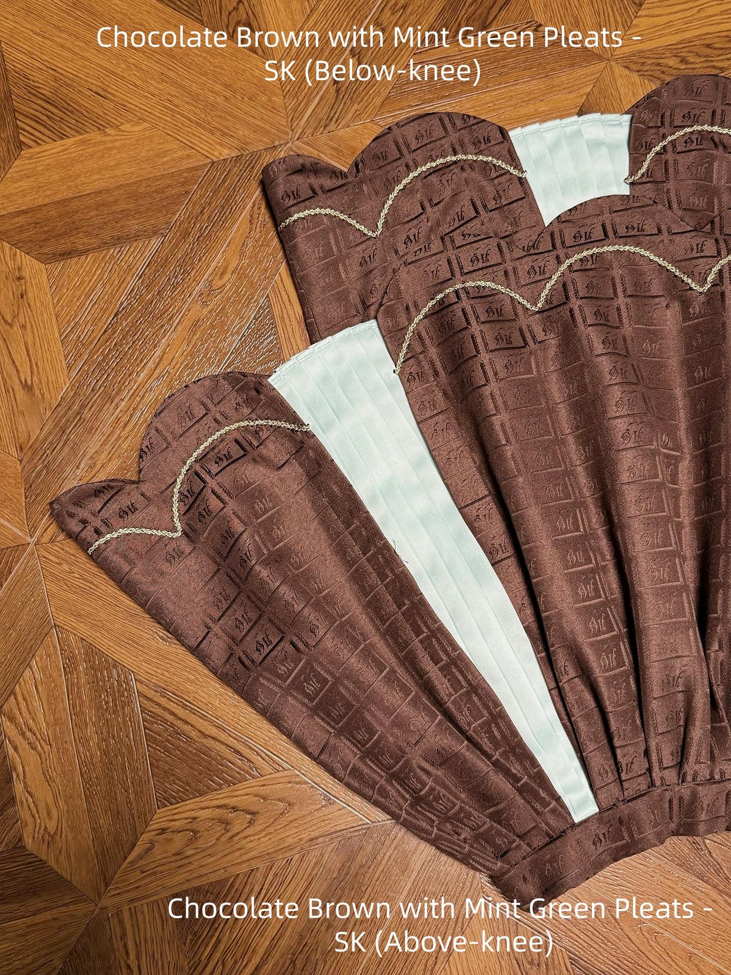 Alice Girl - Bear Chocolate Slab - Classic Lolita Pleated JSK & SK Dress, Side Zipper Chocolate Brown with Mint Green Pleats - SK (Below-knee) XS