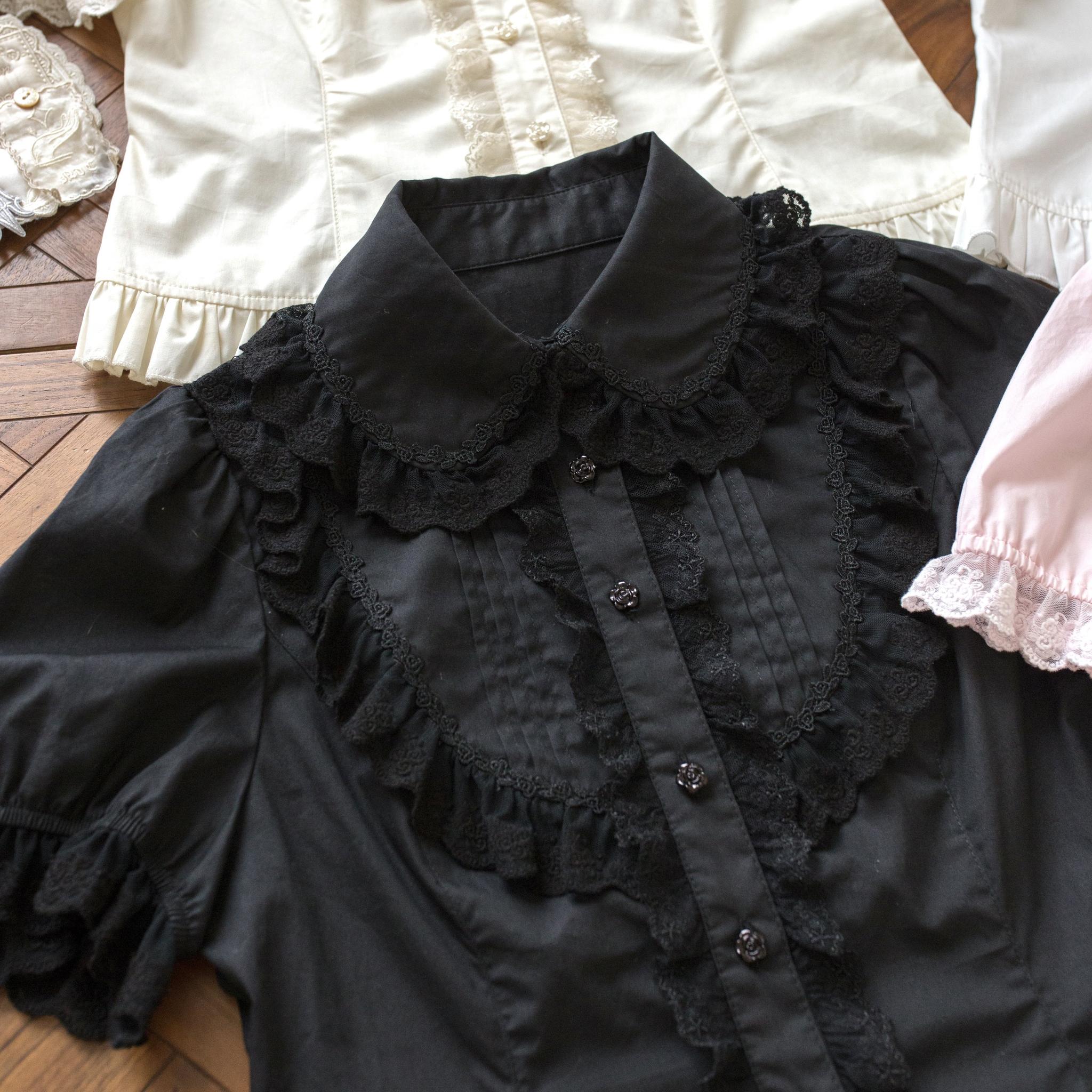 Sugar Heart Rose - Old School Lolita Cotton Blouse with Ruffles Black Blouse - Bib-style Collar S