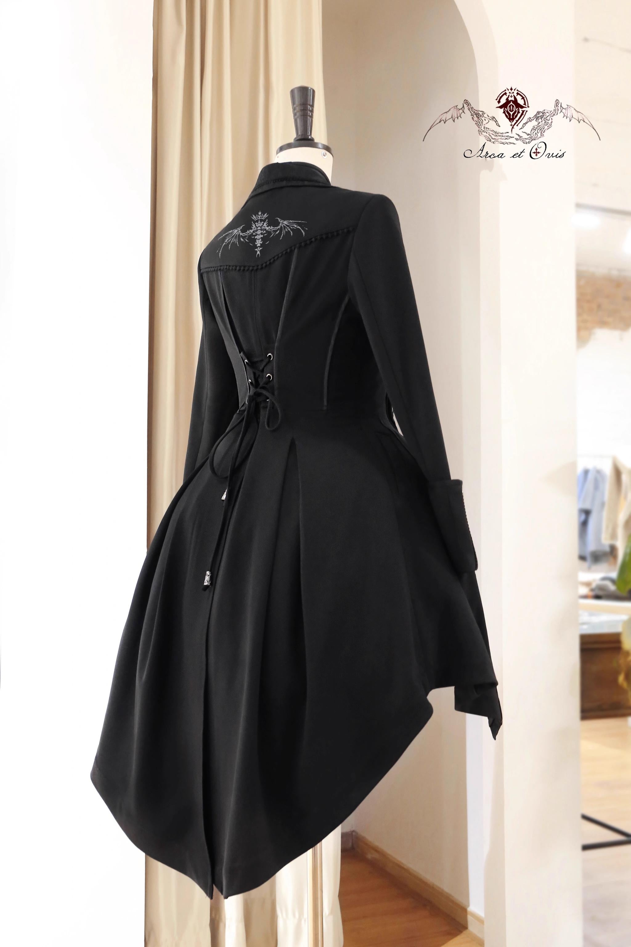 Batwing - Gothic Lolita Long Coat Ouji Lolita Windbreaker