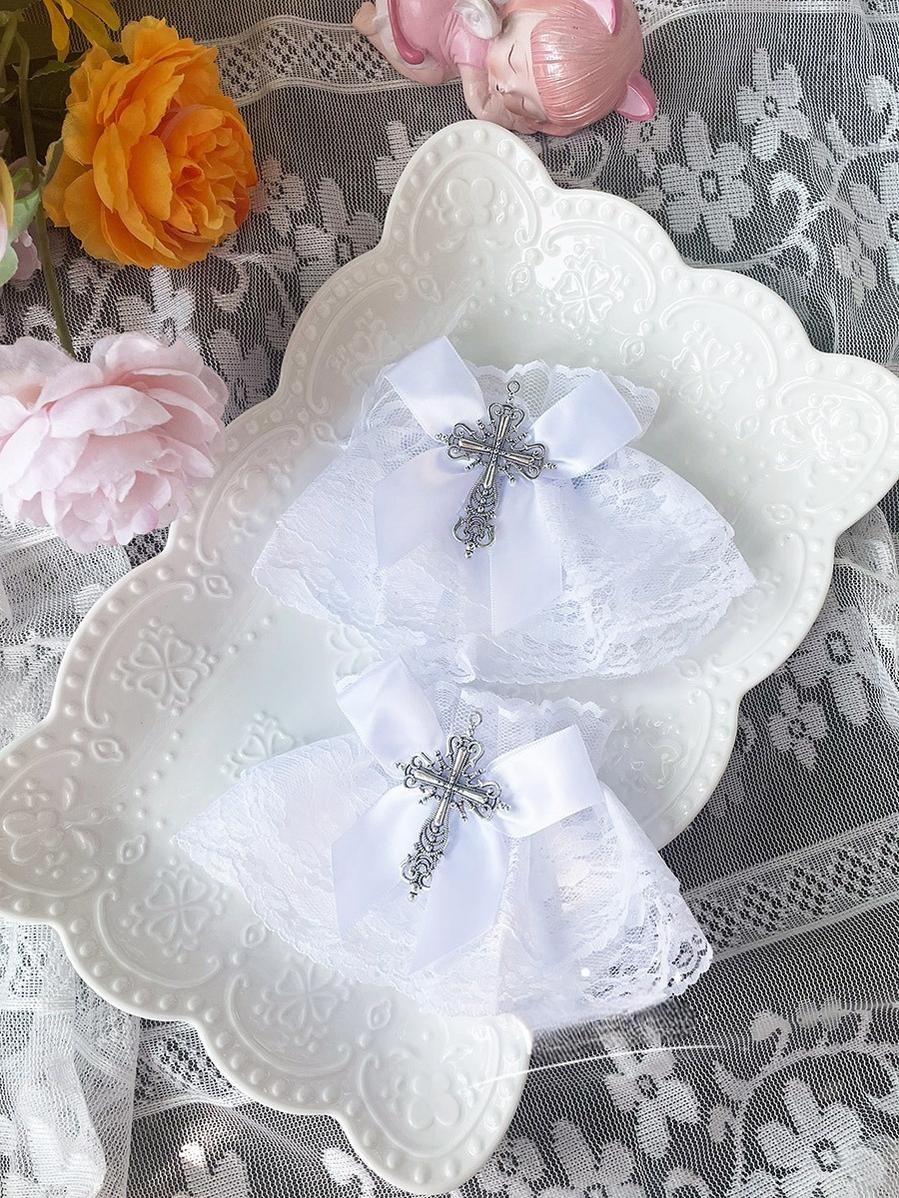 Hua Nai Cat - Gothic Lolita Cuffs with Cross Black and White Hand Sleeve One Size White