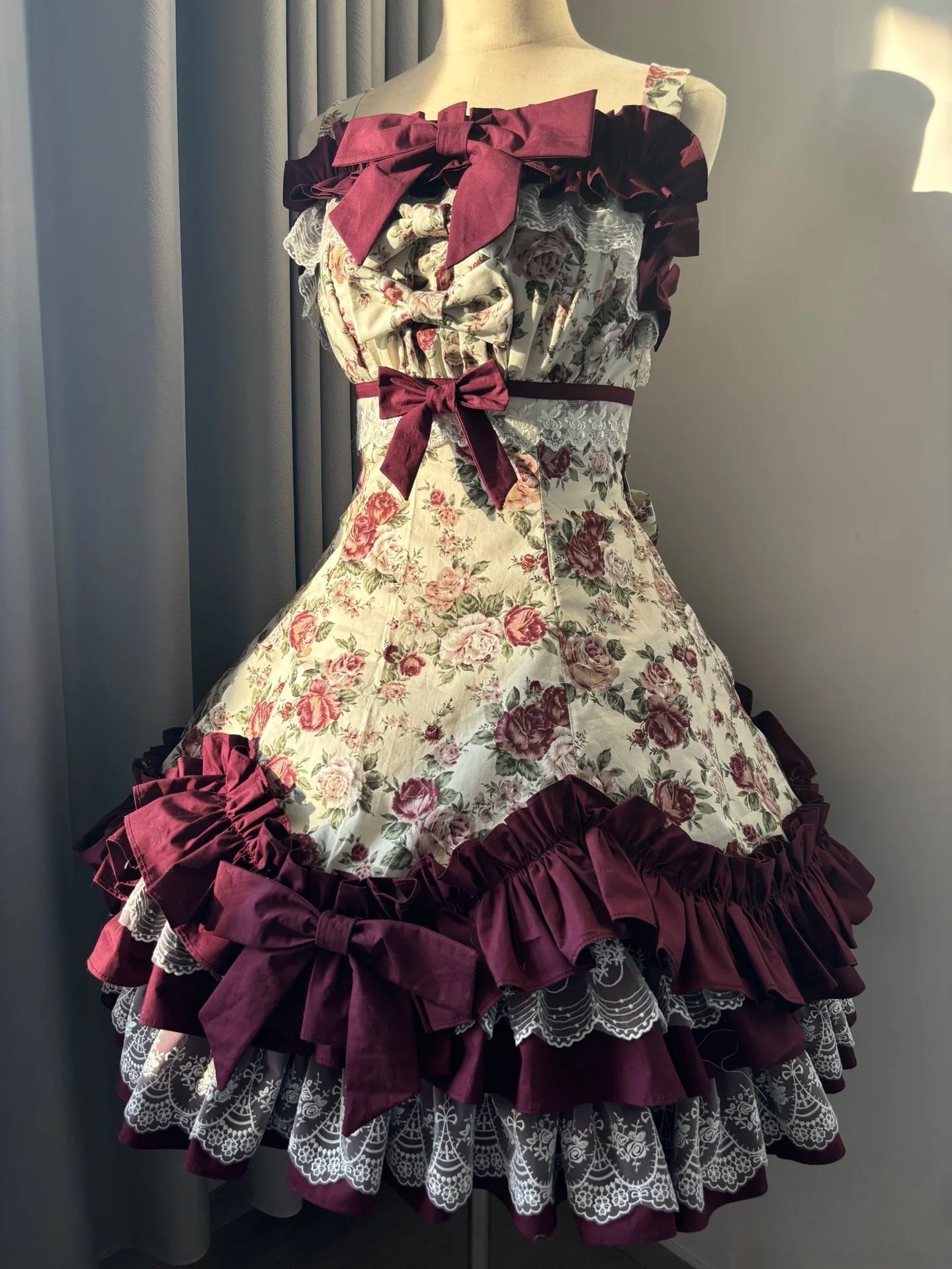Burgundy Rose - Floral Printed Old School Lolita JSK, Elegant Cape