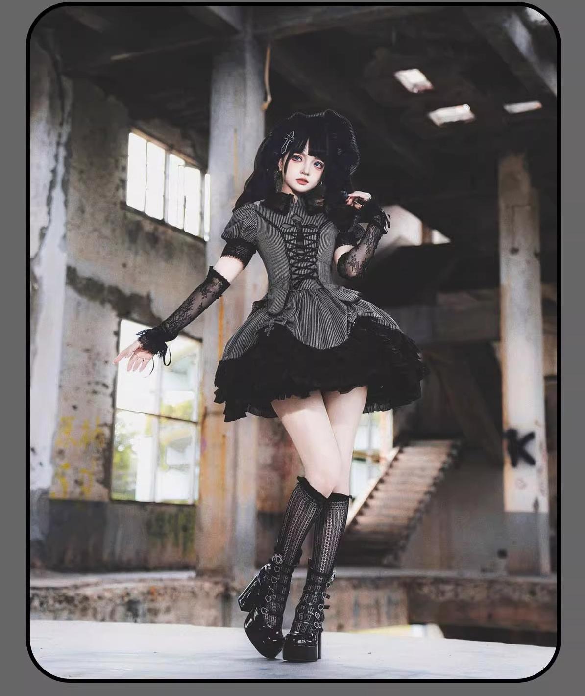 Susin Lolita - Striped Cross - Gothic Coordinated Lolita Set, Adjustable Blouse & Skirt 43331:773972