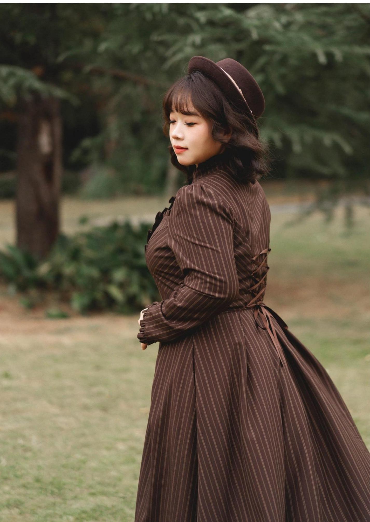 Forest Castle - Classic Lolita Long Striped Dress, Irregular Hem Vest 44441:809887