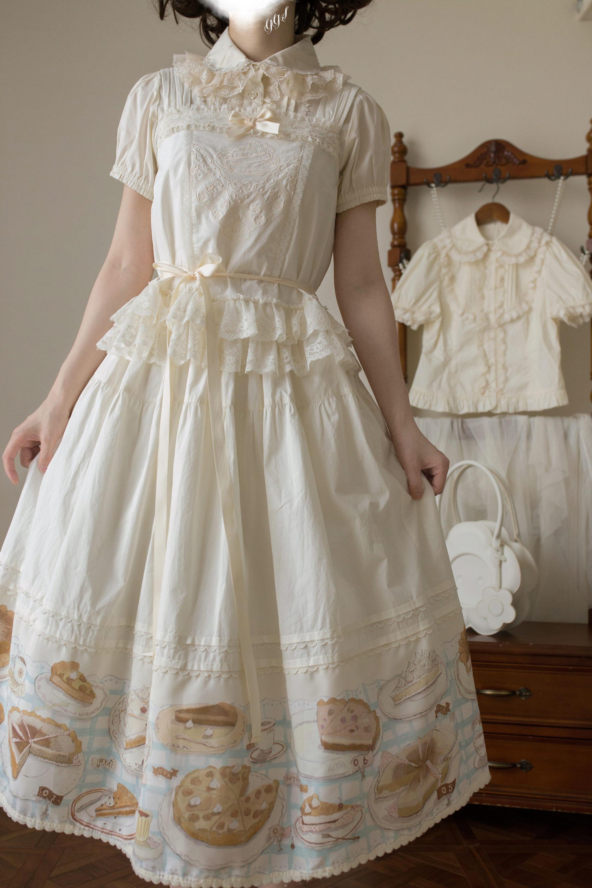 Sugar Heart Rose - Old School Lolita Cotton Blouse with Ruffles