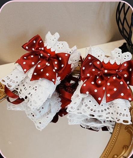 Maiden's Heart Knot - Old School Lolita Polka Dot Bow Accessories with Ruffles Red A Pair of Cuffs