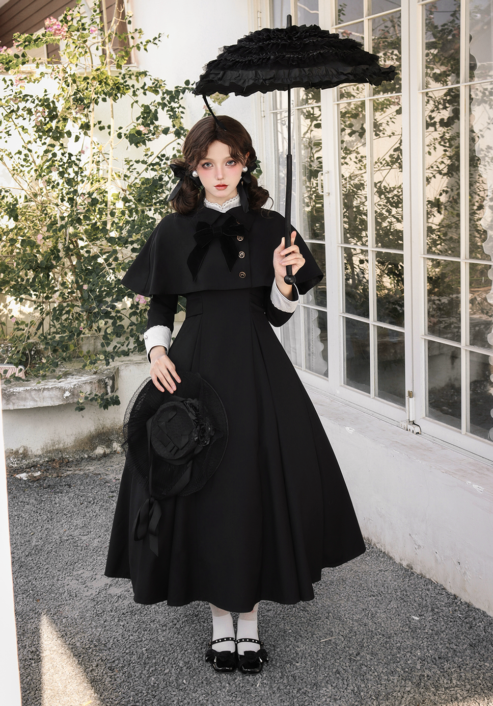 Classic Lolita Faux Two-piece OP Dress, Back Zipper Classic Lolita Faux Two-piece OP Dress, Back Zipper