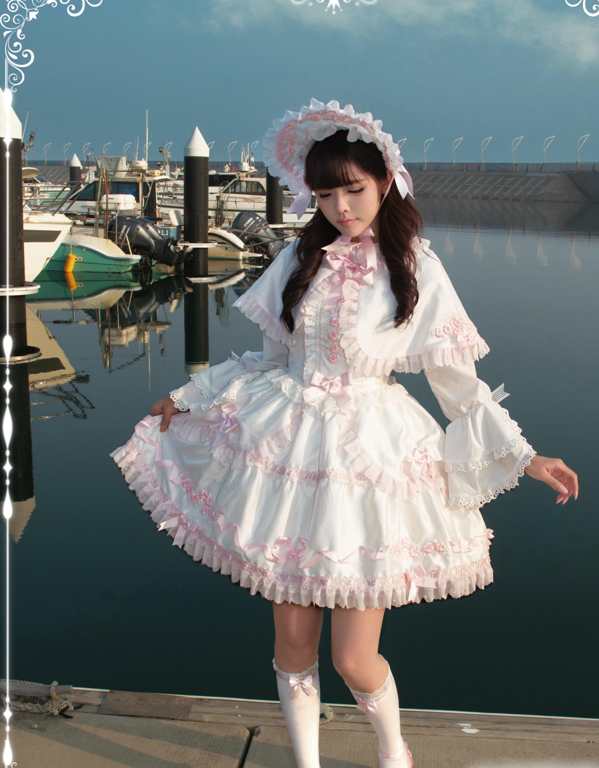 Charlotte Bouquet - Old School Lolita JSK Set, Embroidery & Bows 45093:835417
