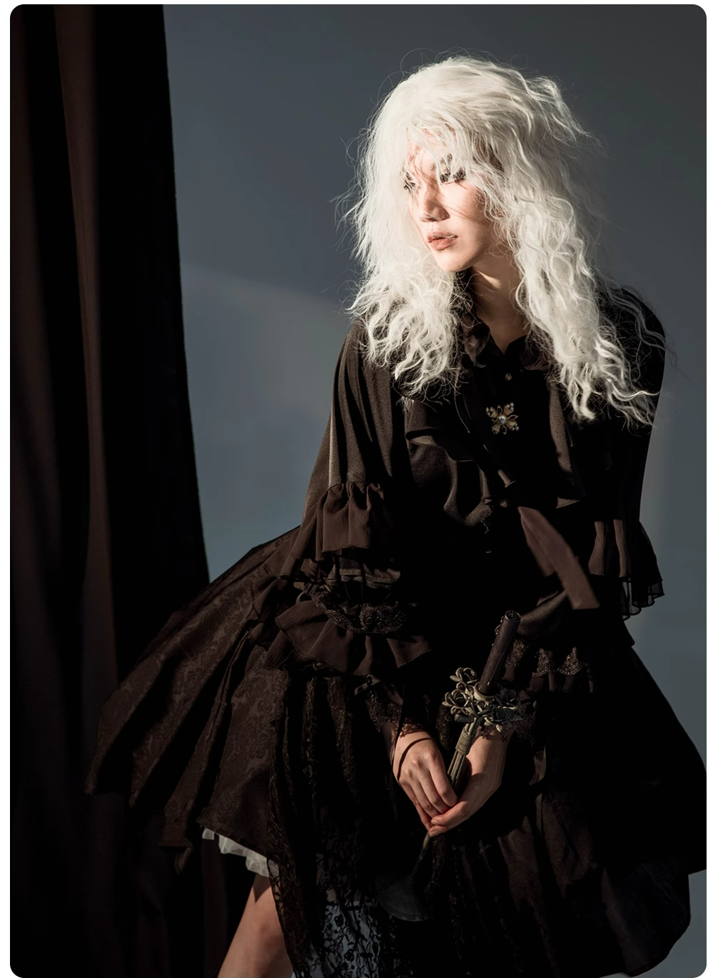 ZJstory - Dragon Bone Cemetery - Gothic Lolita Long Sleeve Blouse 13668:749584