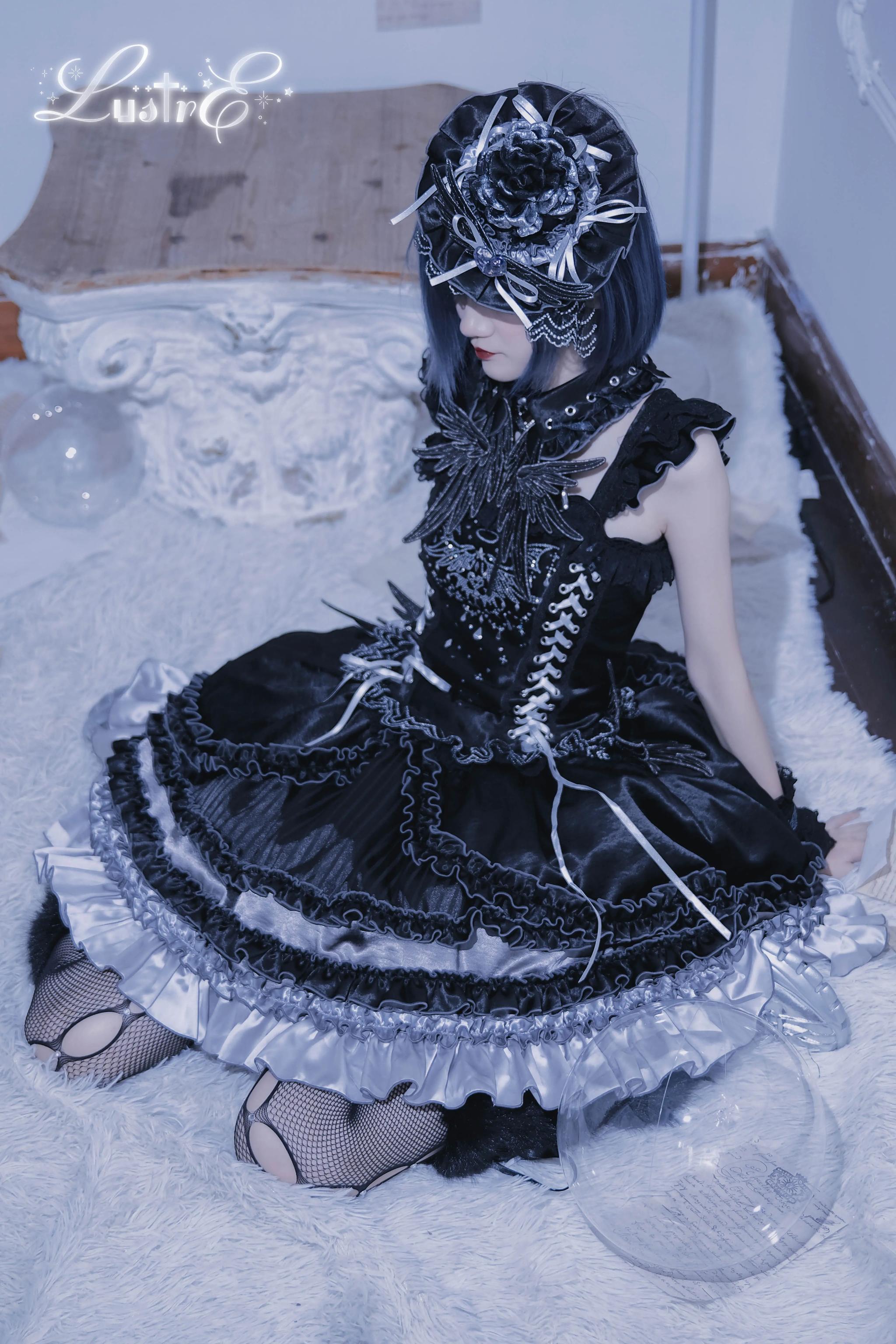 LustrE - Metallic Angel Black - Gothic Lolita Rhinestone Top & Ruffled Skirt Set 43991:791108