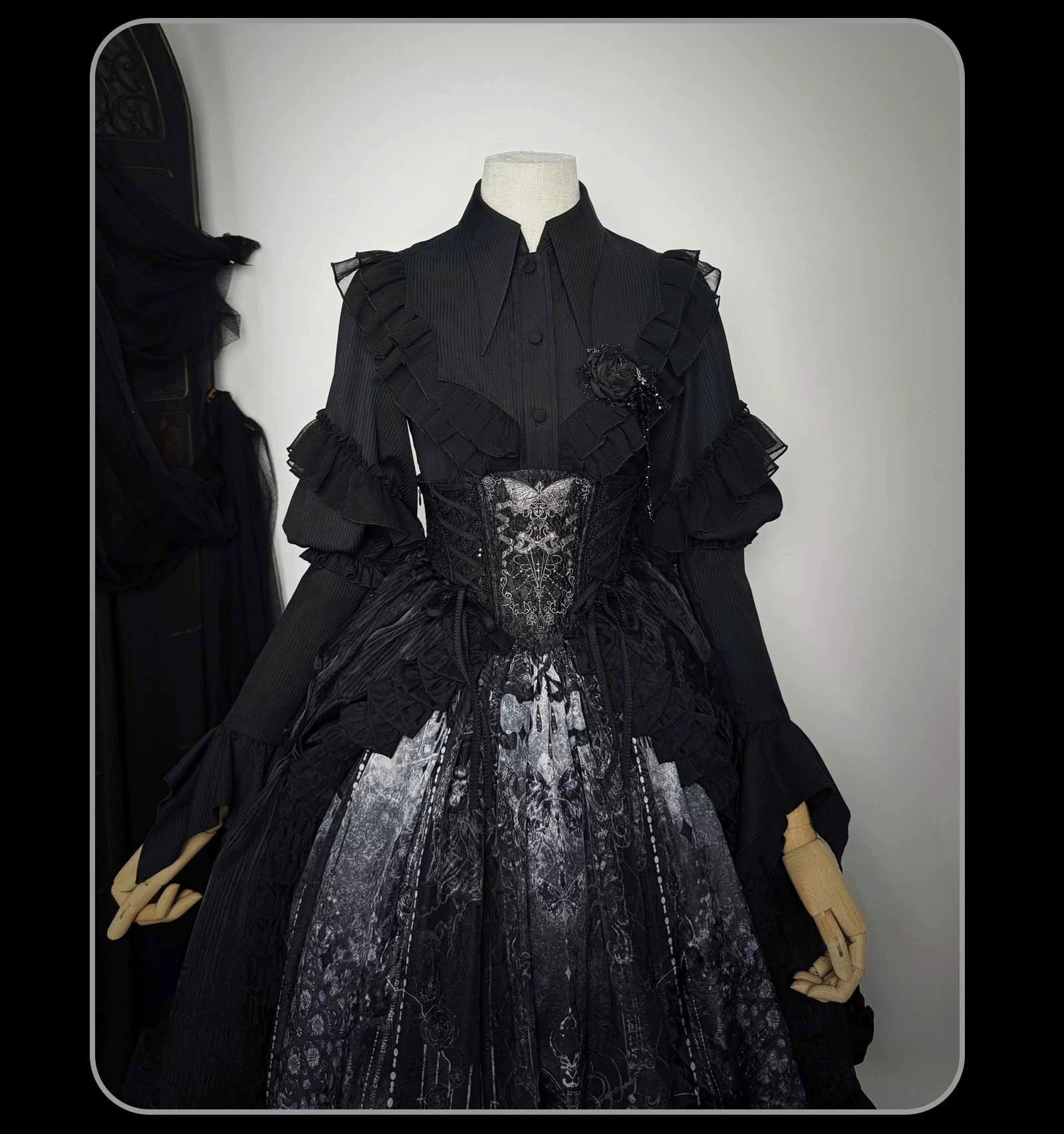 Bone-Eroded Butterfly - Gothic Lolita JSK & SK Set 44051:793309