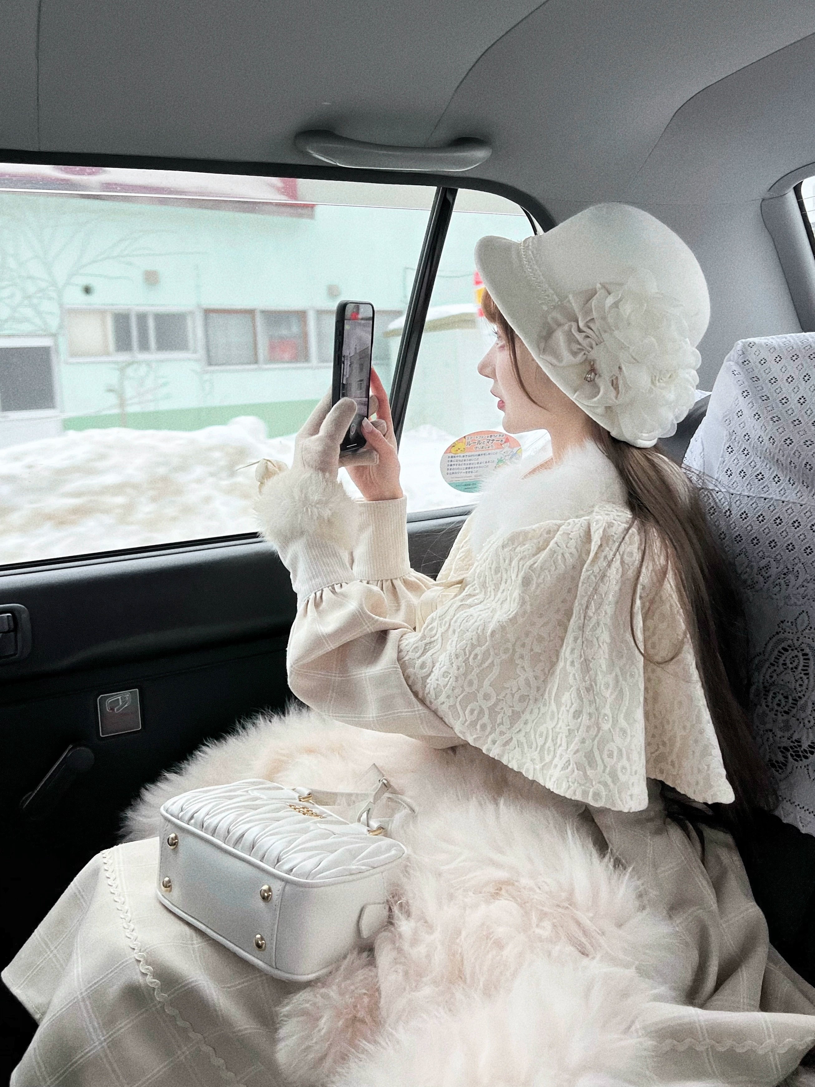 ZeeYe - Elegant Lolita Cape Fur Collar Lolita Cape Coat