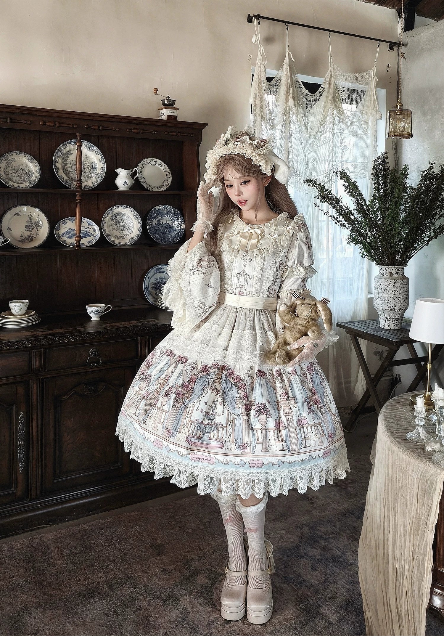 Wandering Rabbit's Palace - Doll-like Classic Lolita Palace Print OP Dress with Lace