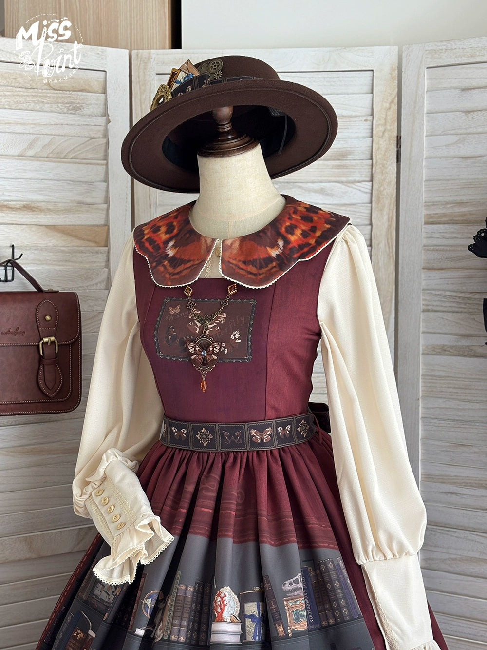 Miss Point - German Bookshelf - Classic Lolita Blouse, Butterfly-Shaped Collar 44025:792017