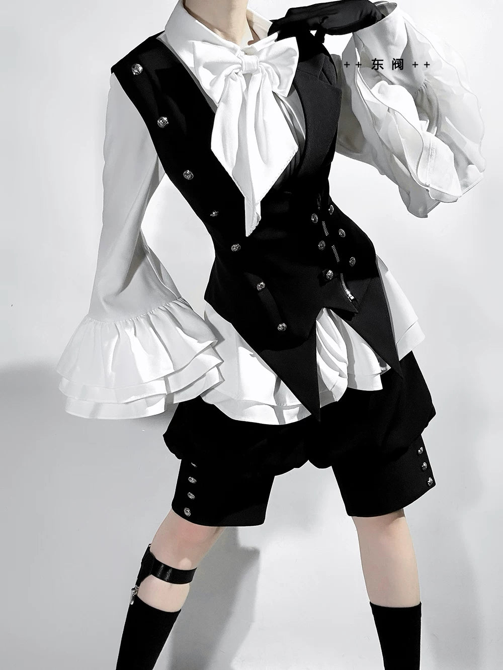 Ashes - Vintage Ouji Lolita Blouse and Shorts Set
