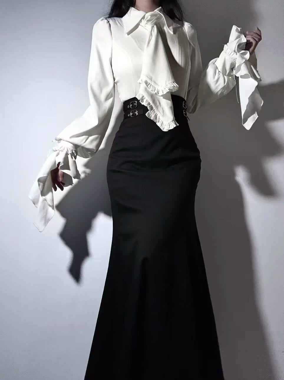 Moon Knight - Ouji Lolita Lantern Sleeve Blouse, Detachable Cuffs