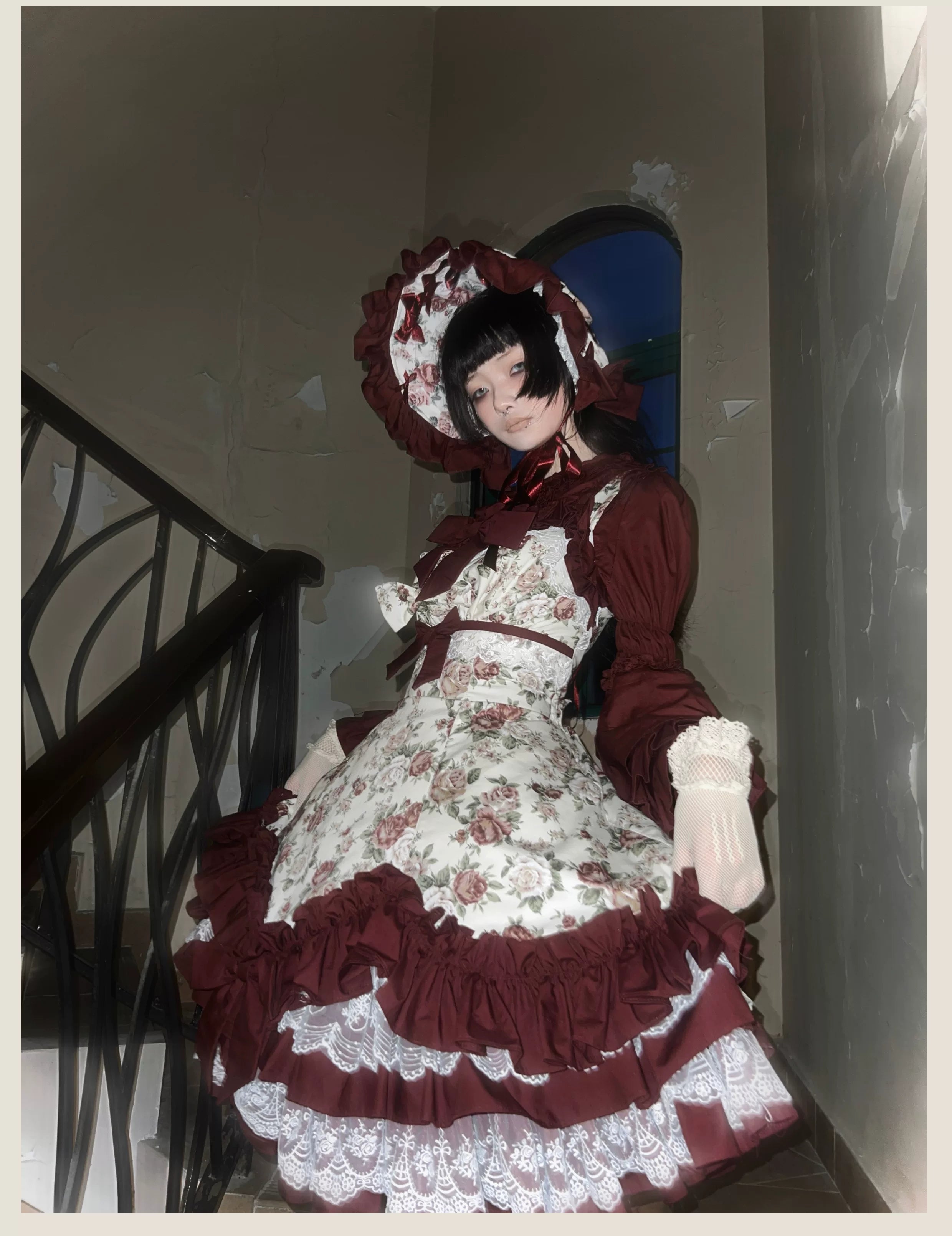 Burgundy Rose - Floral Printed Old School Lolita JSK, Elegant Cape