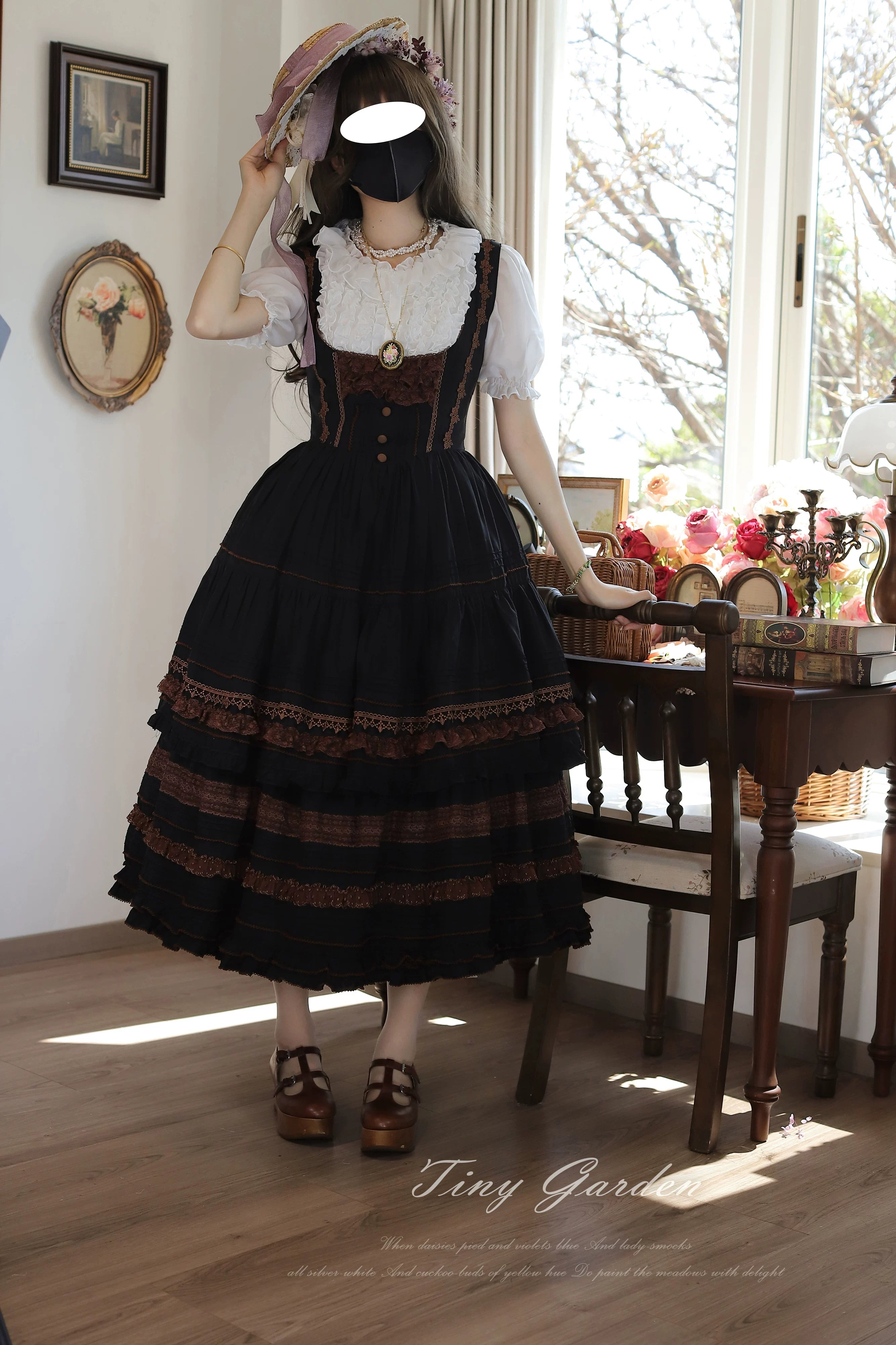 Marguerite Daisy - Classic Lolita Bust-supporting JSK Dress, Layered Lace
