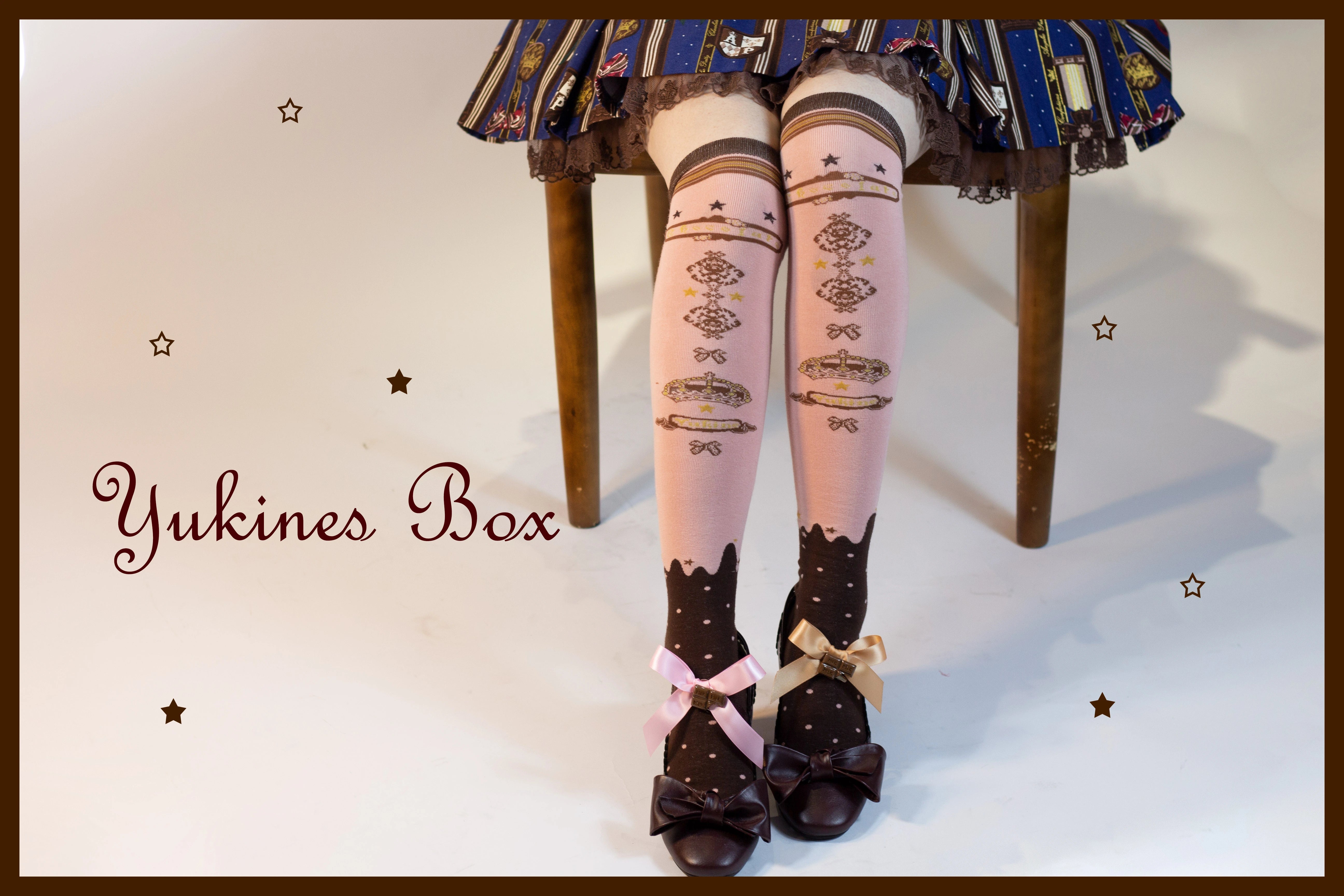 Yukines Box - Retro Lolita Chocolate Color Cotton Socks