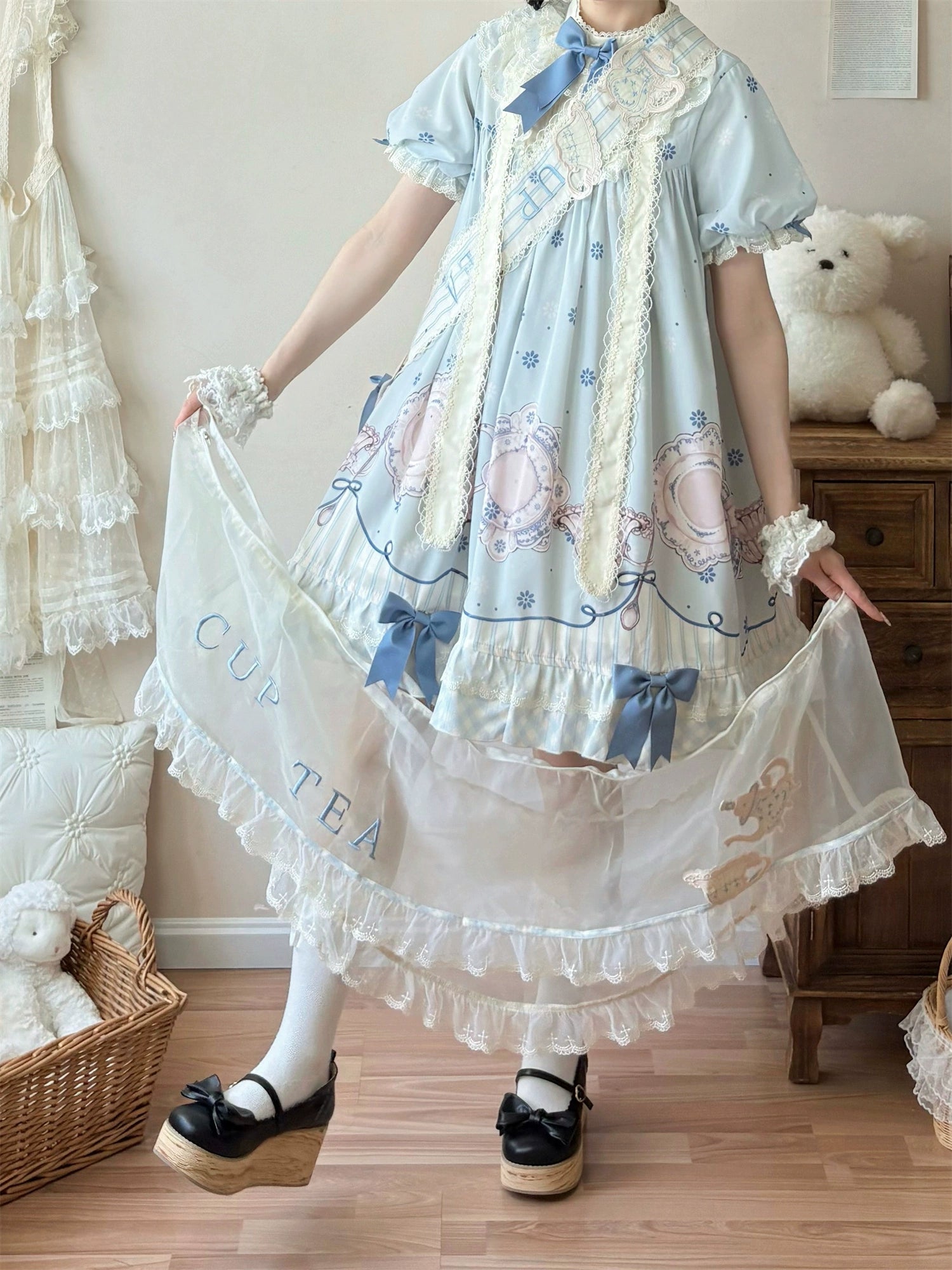Uncle's Workshop - Veronica Spring Tea - Plate Printed Sweet Lolita Dress