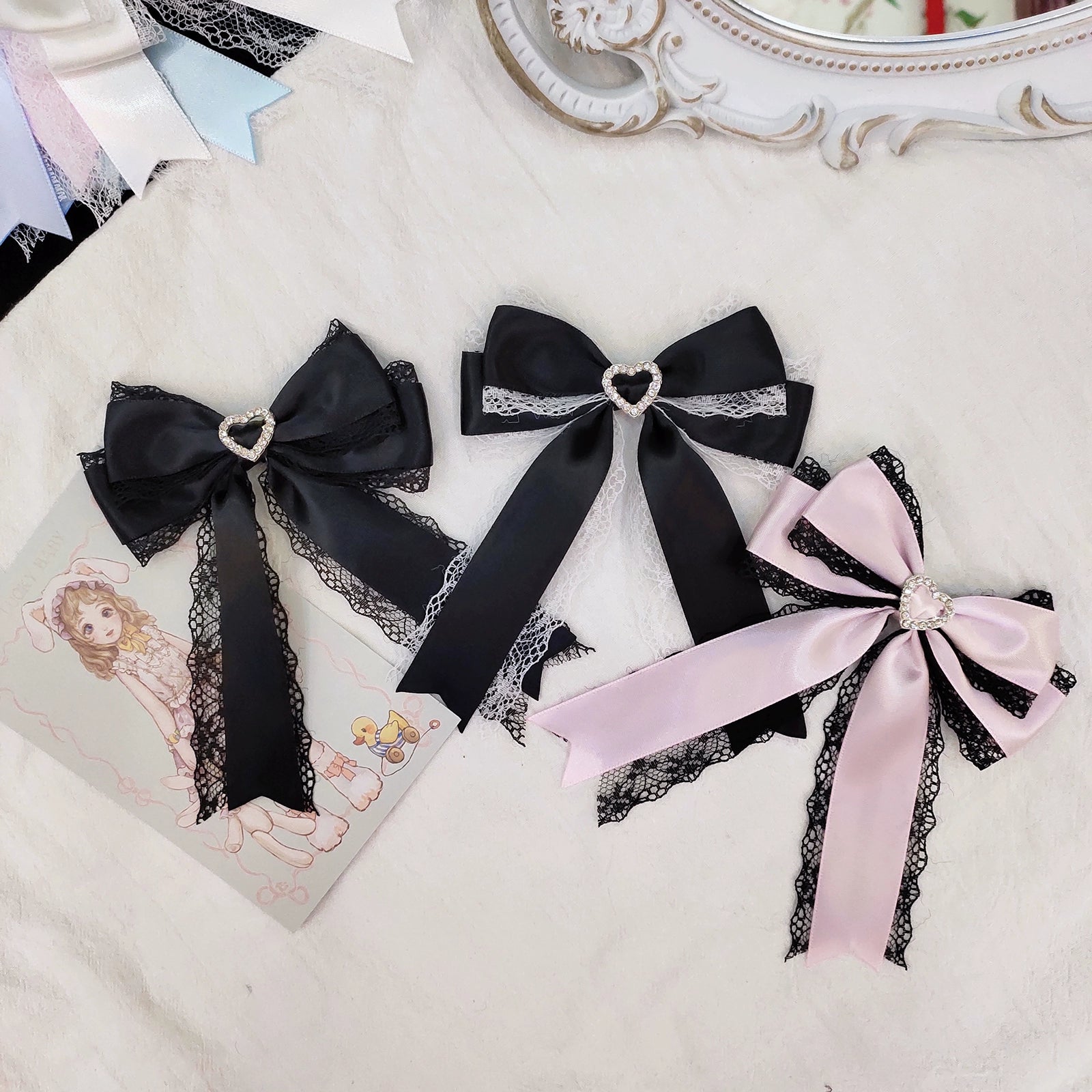 Rabbit Lolita - Kawaii Lolita Hair Clips Heart Diamond Bow Hair Accessories Black and pink