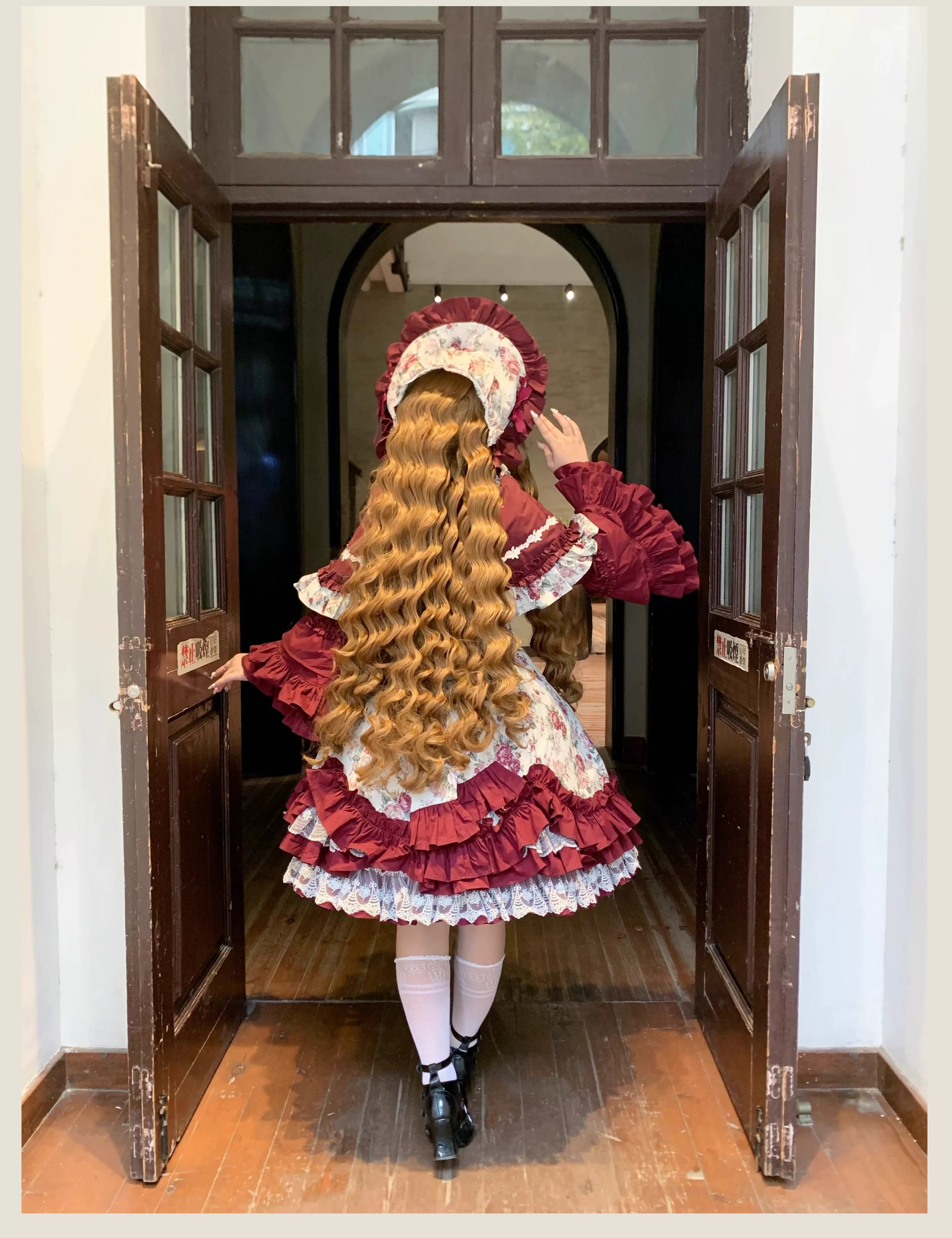 Burgundy Rose - Floral Printed Old School Lolita JSK, Elegant Cape