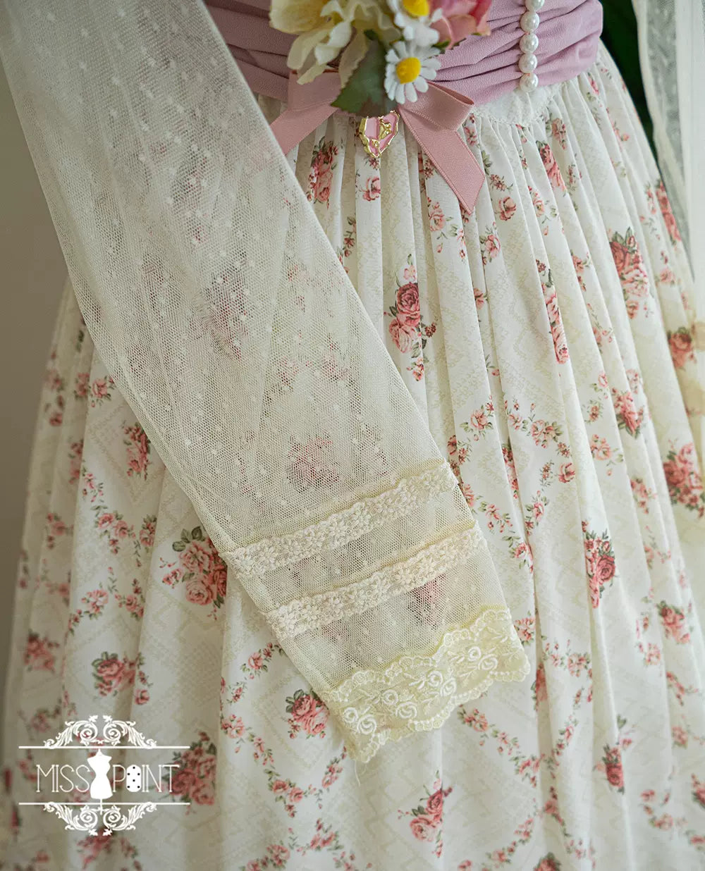 Miss Point - Woody Rose - Lolita Headband Flower Brooch 2.0 point gauze sleeves