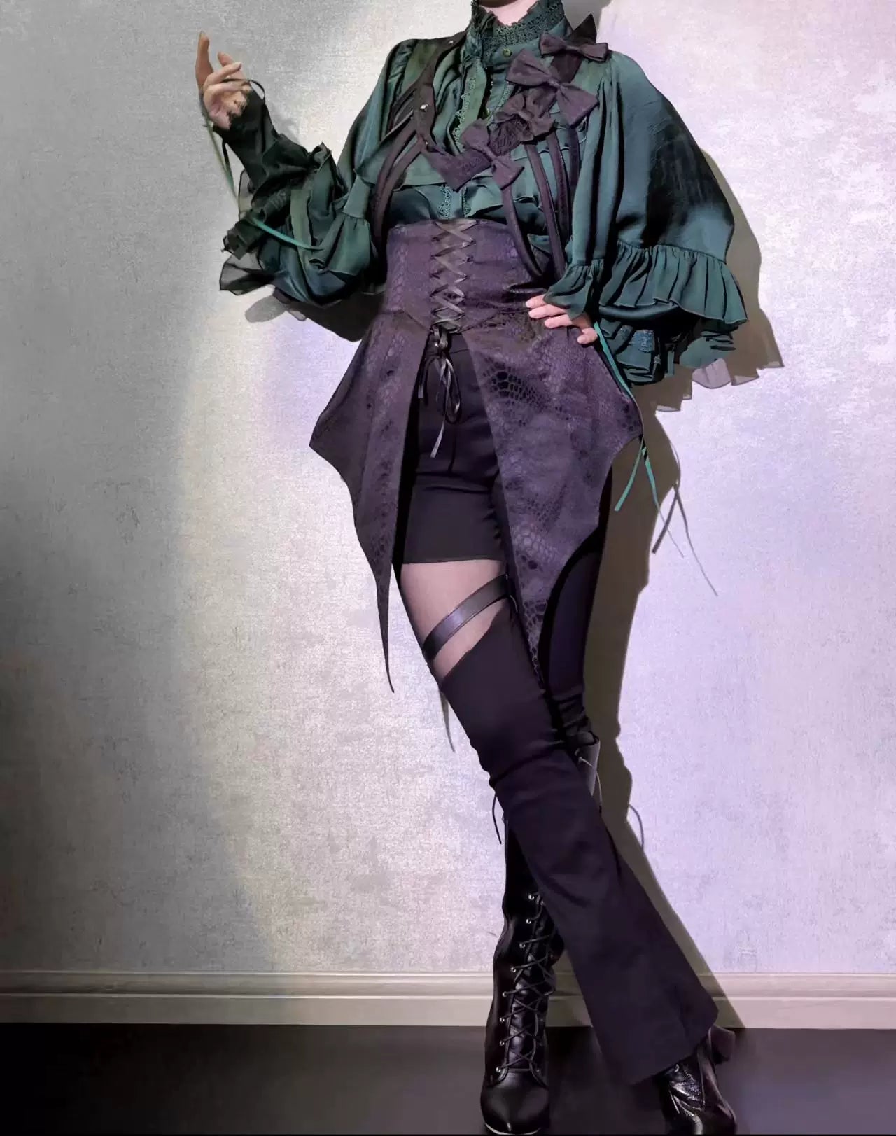 Blue Moon Bone Erosion - Gothic Lolita Waist Cincher, Bat Wing Hem 44453:809551