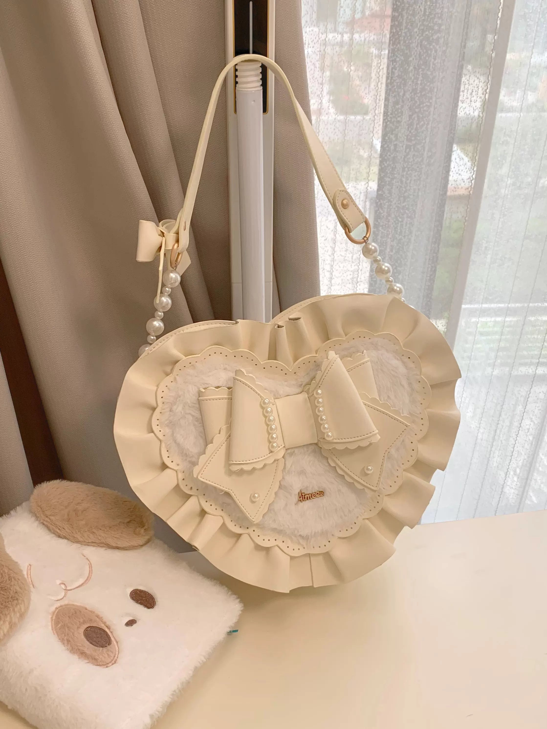 Small Gift Box - Sweet Lolita Heart Handbag, Bow Accent 44535:811698