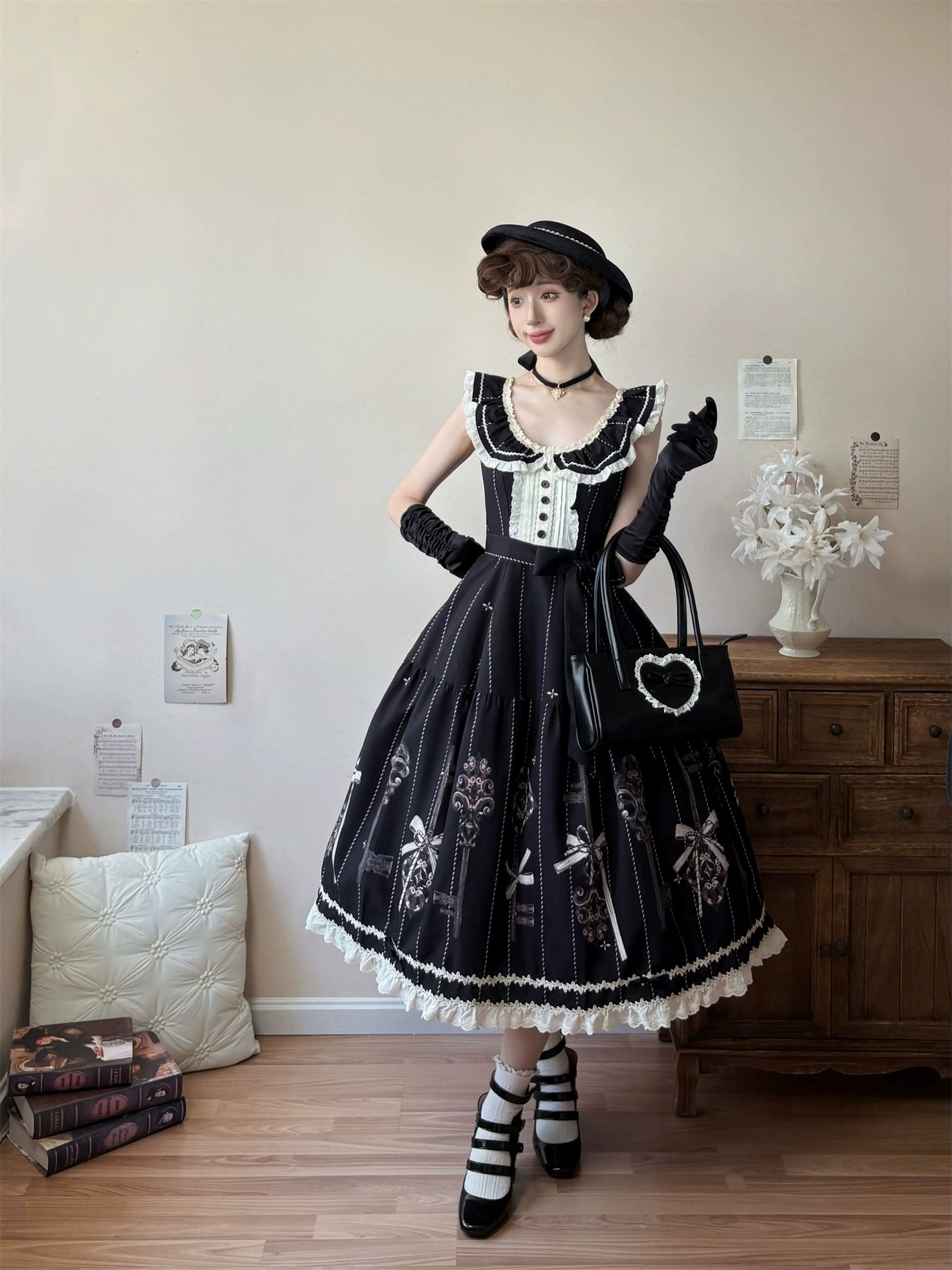 Uncle's Workshop - Secret Key - Classic Lolita Dress Suit, Key Print 43925:791026