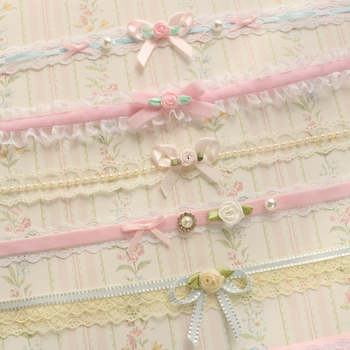 Creamy Bubbles~Sweet Lolita Choker Vintage Lace Rose Handmade Necklace 36896:545562
