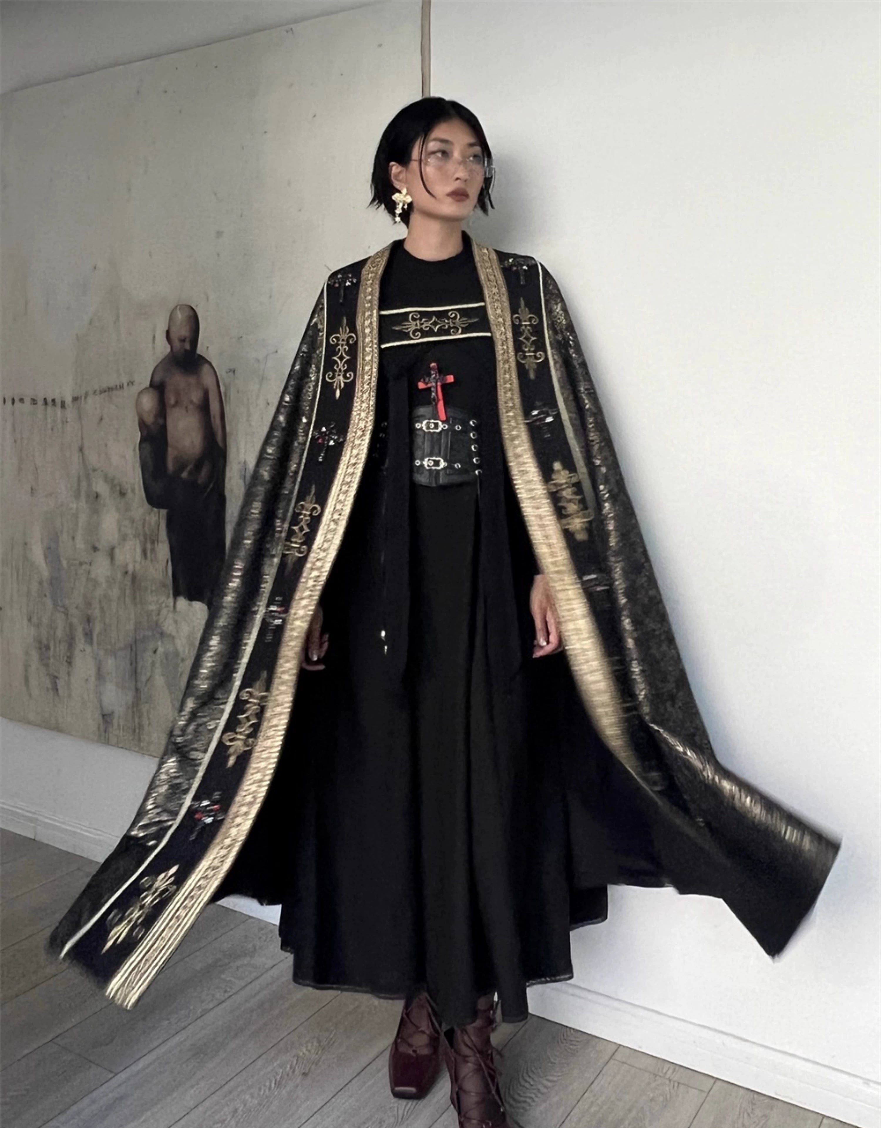 LeMiroir - Moonlit Prayer - Long Nun Lolita Bishop Cape, Cross Details 43661:782497