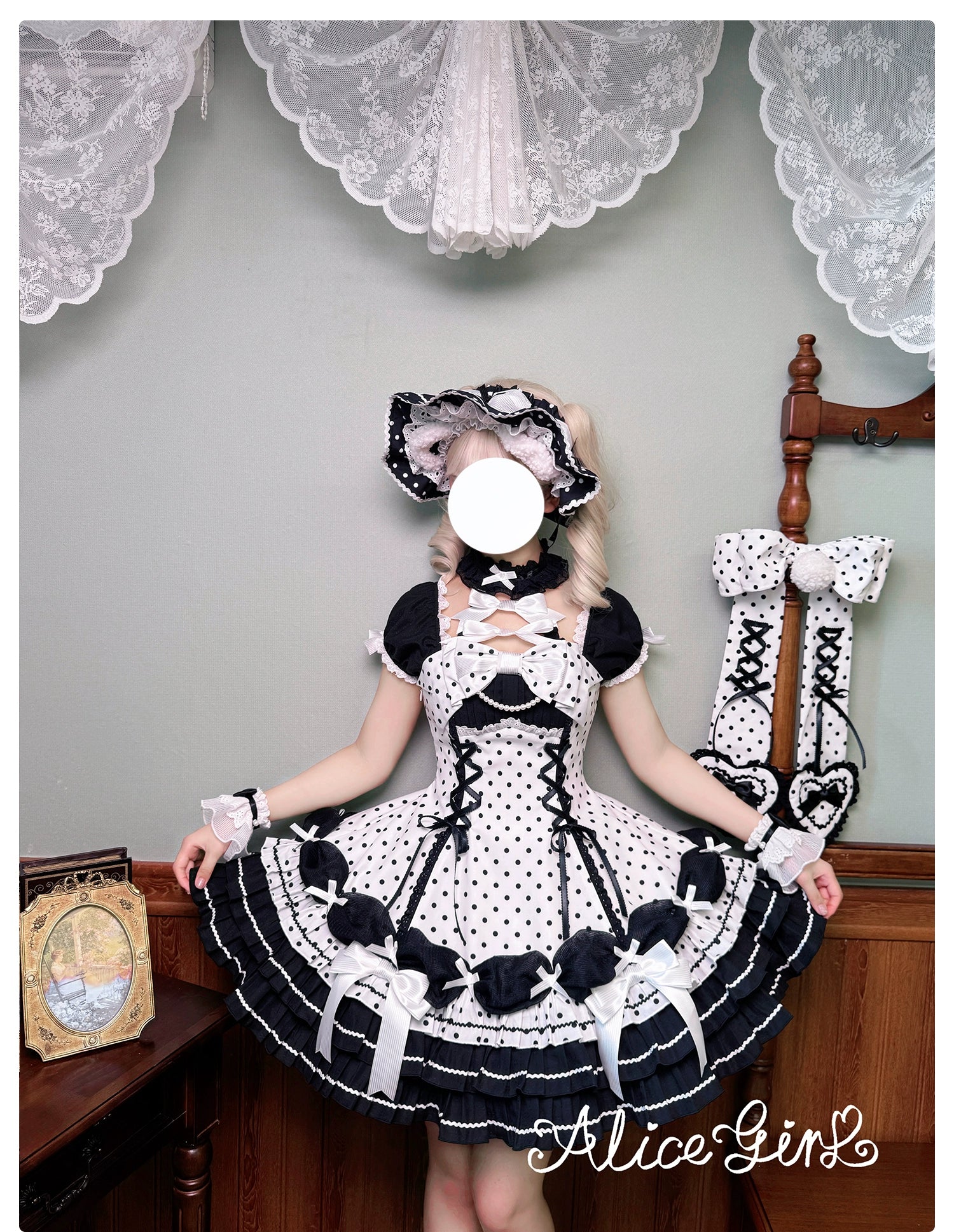Alice Girl - Old School Polka Dots - Halter Neck Sweet Lolita OP Dress 43701:783526