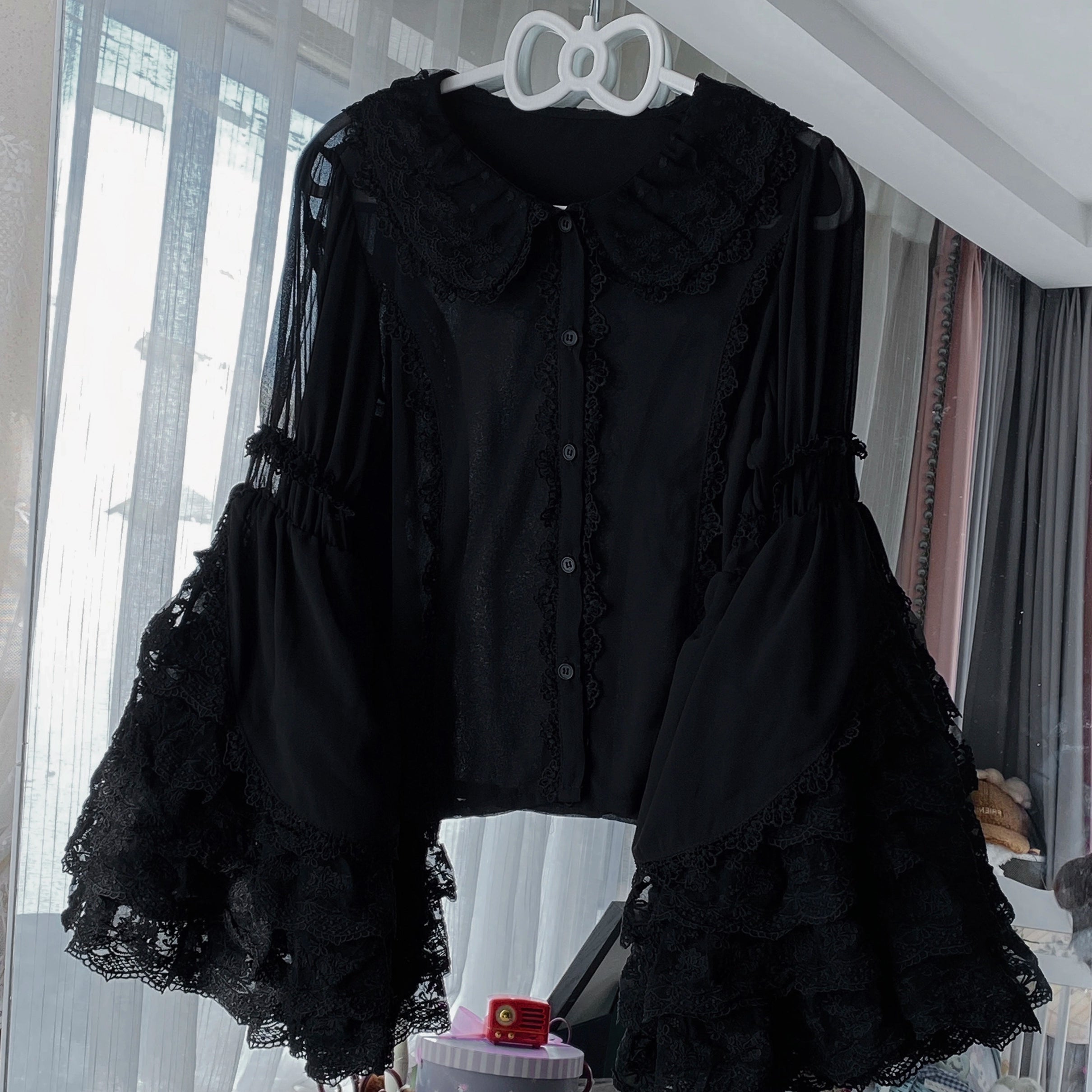 Qianmu - Granulated Sugar - Doll-like Sweet Lolita Lace Blouse, Hime Sleeve (Black / L M S XL) 44108:796426