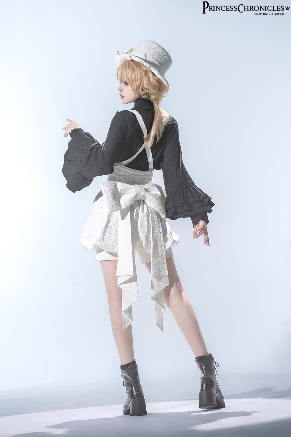 Doll - Ouji Lolita Pink Blouse & White Shorts