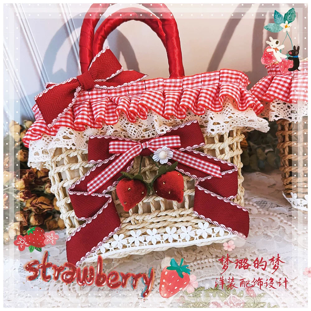 Country Lolita Straw-woven Bag, Strawberry Accent