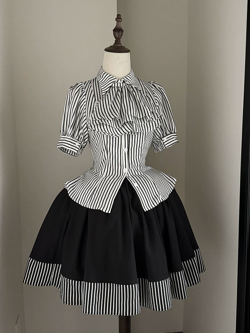 Laura's Reply - Gothic Lolita Black Skirt with Striped Hem
