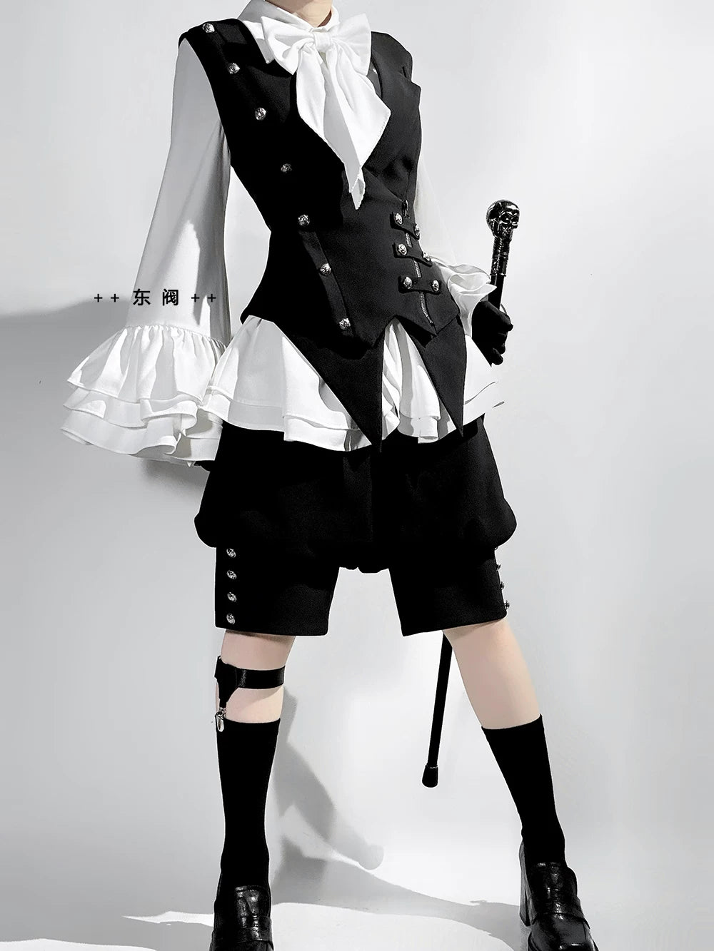 Ashes - Vintage Ouji Lolita Blouse and Shorts Set
