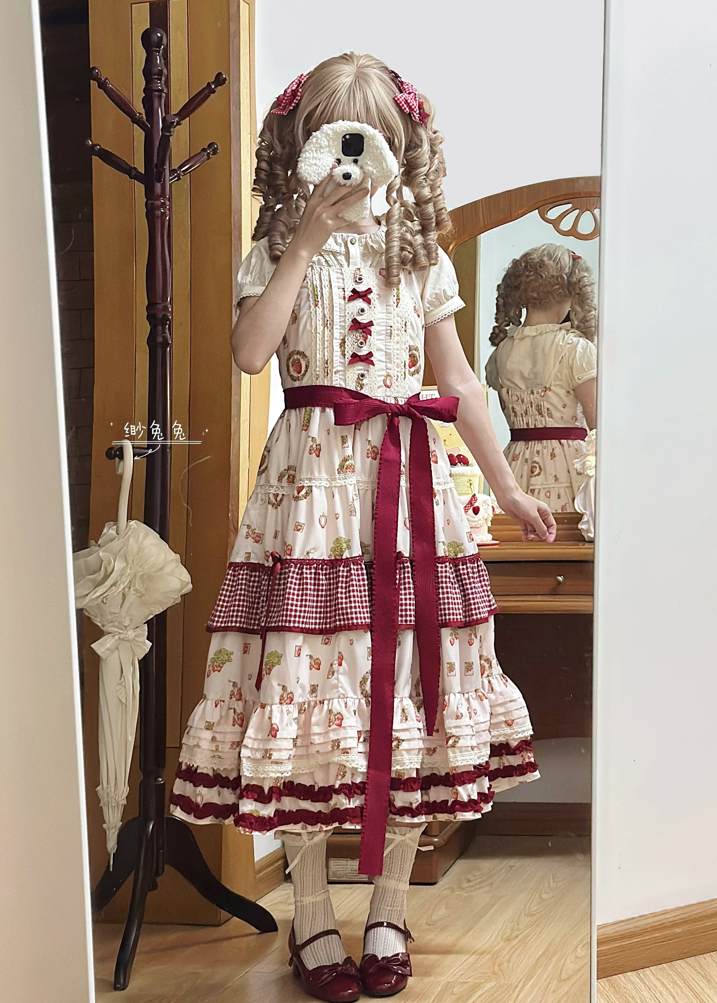 Skyfaring Strawberry - Printed Classic Lolita JSK Dress, Tired Hem